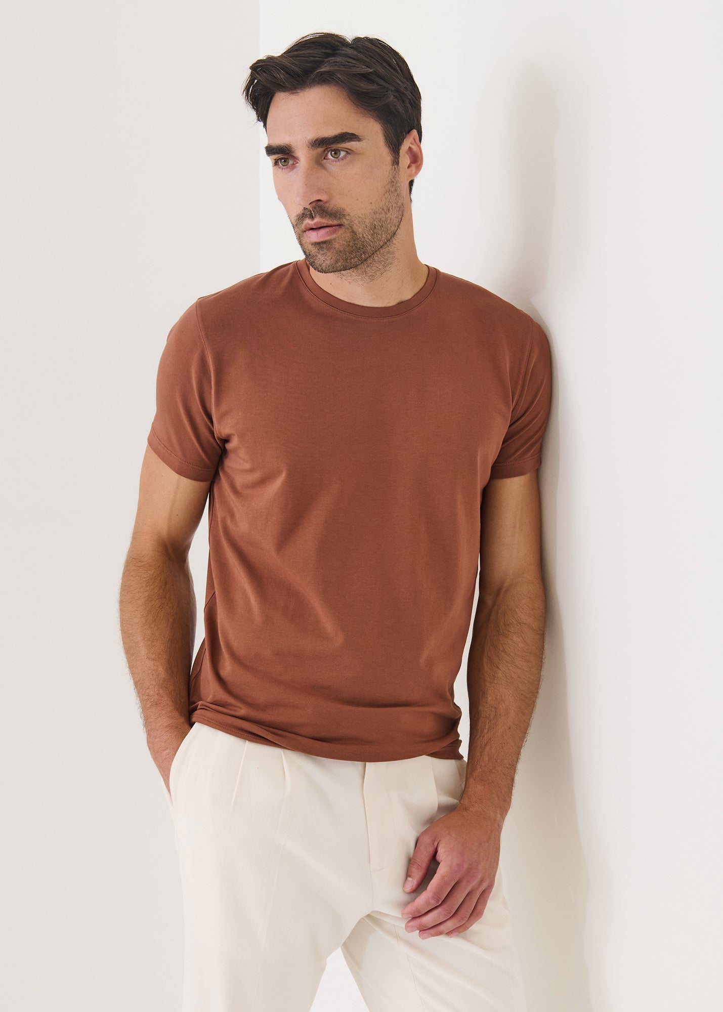 Iconic T-Shirt - Seasonal Colours