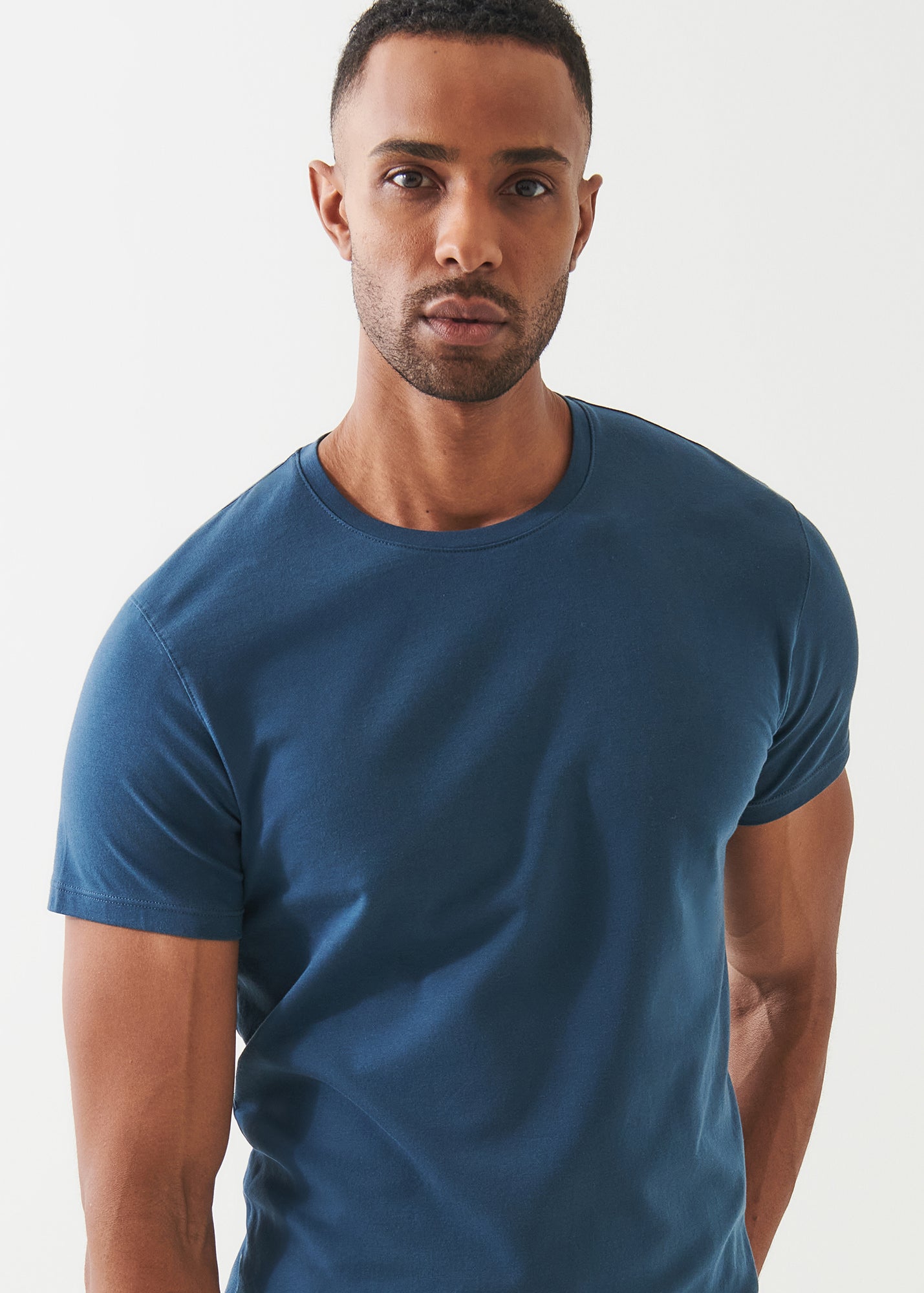 Iconic T-Shirt - Seasonal Colours - PATRICK ASSARAF