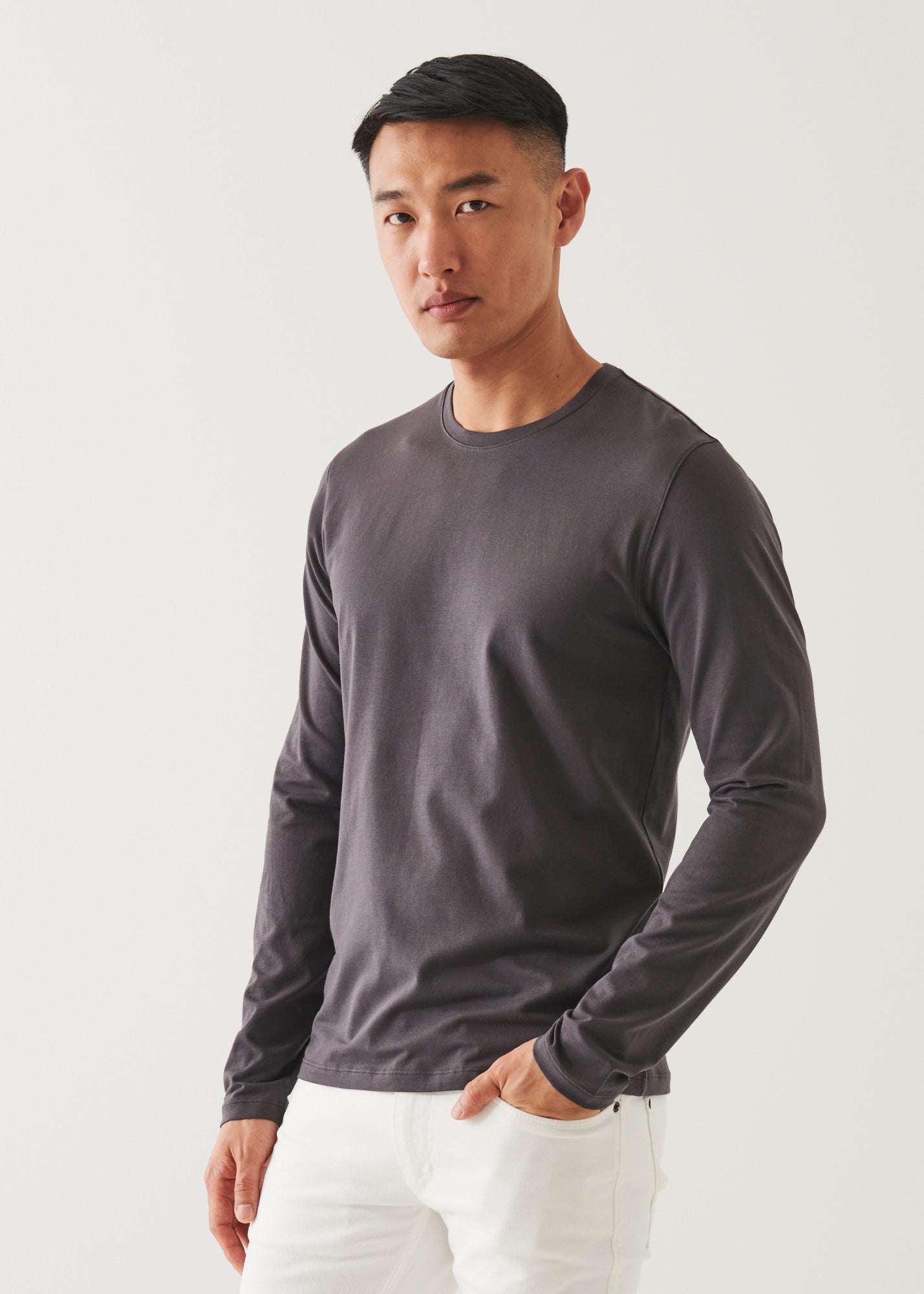 PIMA COTTON STRETCH LONG SLEEVE T-SHIRT | PATRICK ASSARAF.