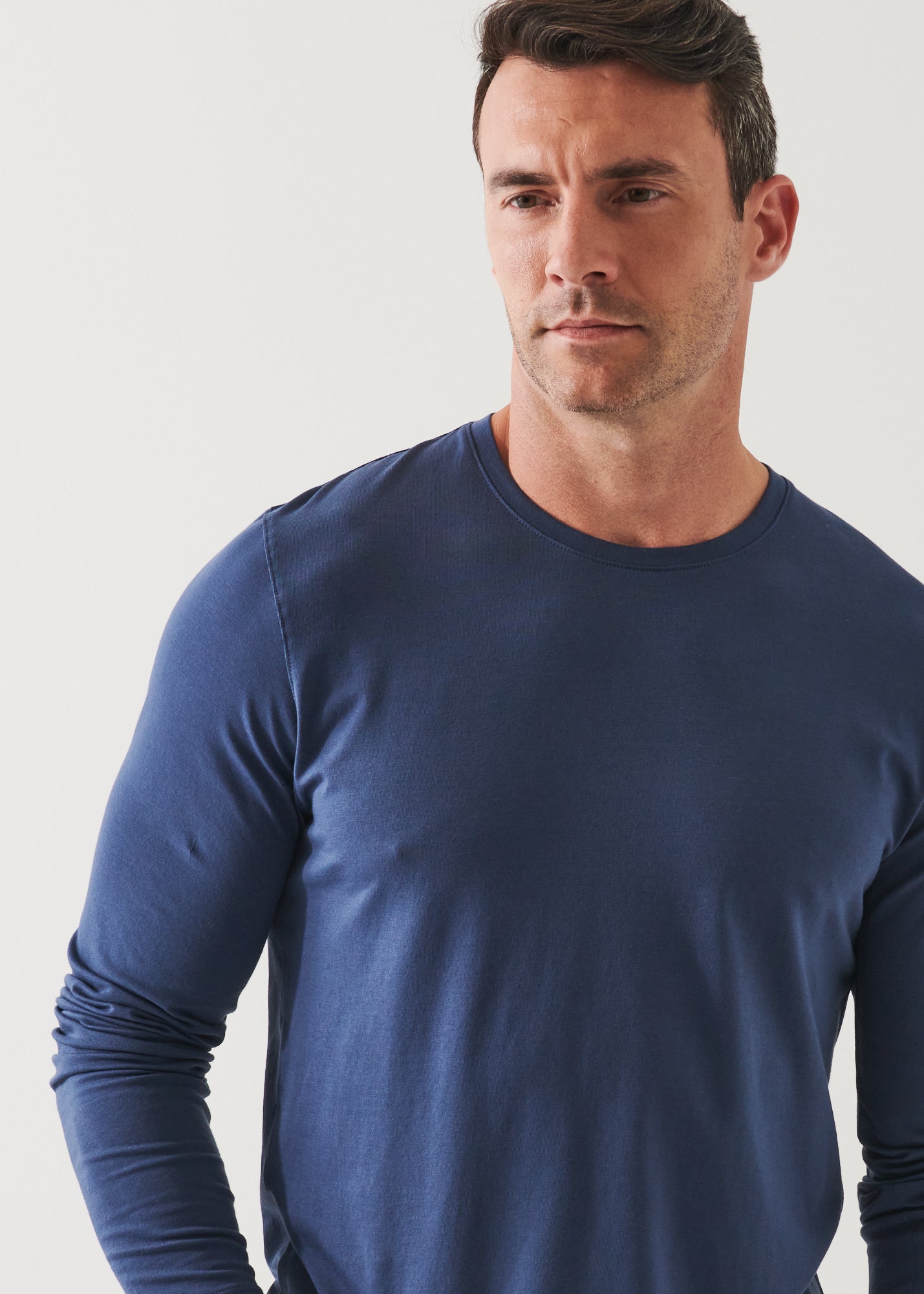 PIMA COTTON STRETCH LONG SLEEVE T-SHIRT | PATRICK ASSARAF.