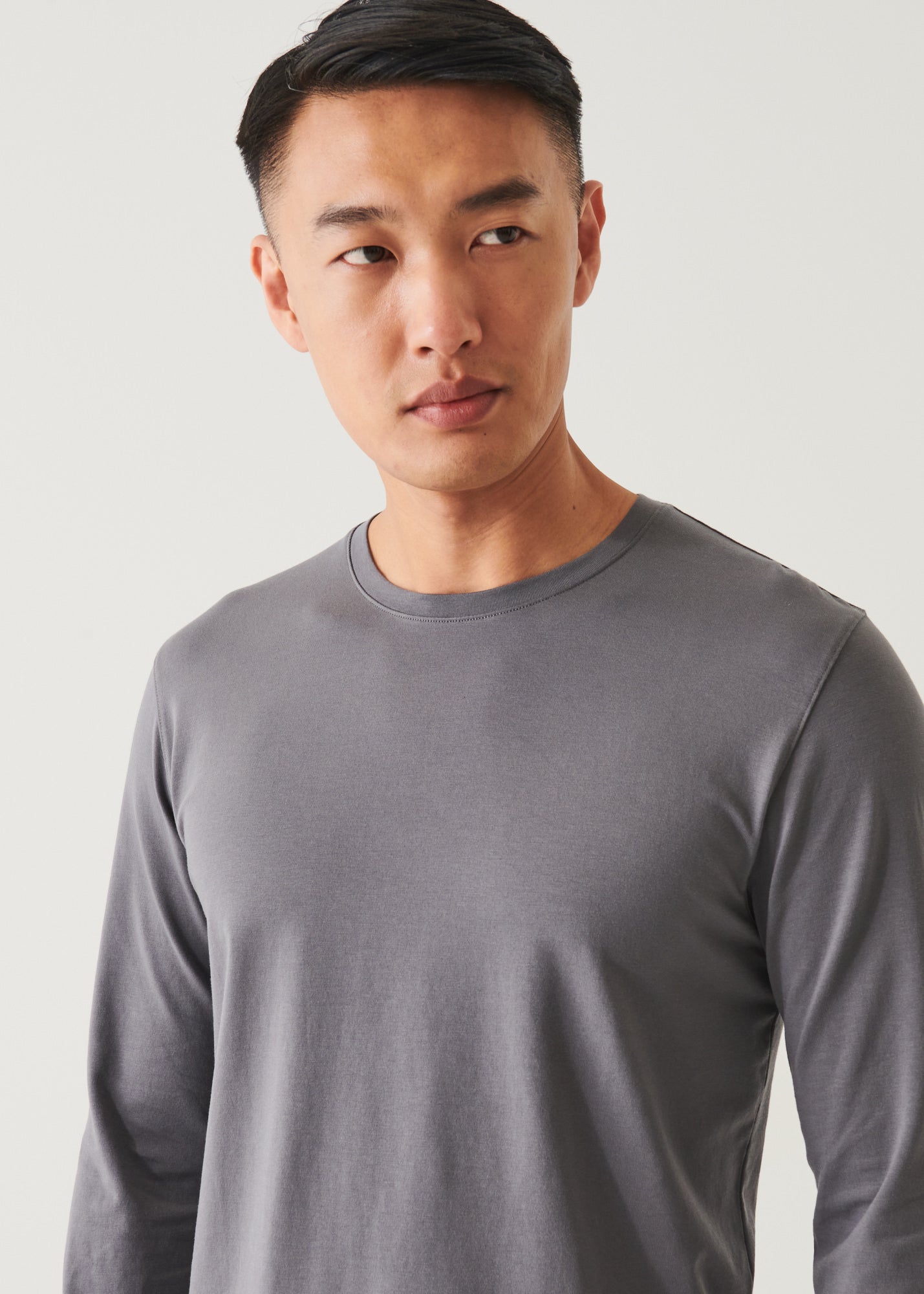 PIMA COTTON STRETCH LONG SLEEVE T-SHIRT | PATRICK ASSARAF.