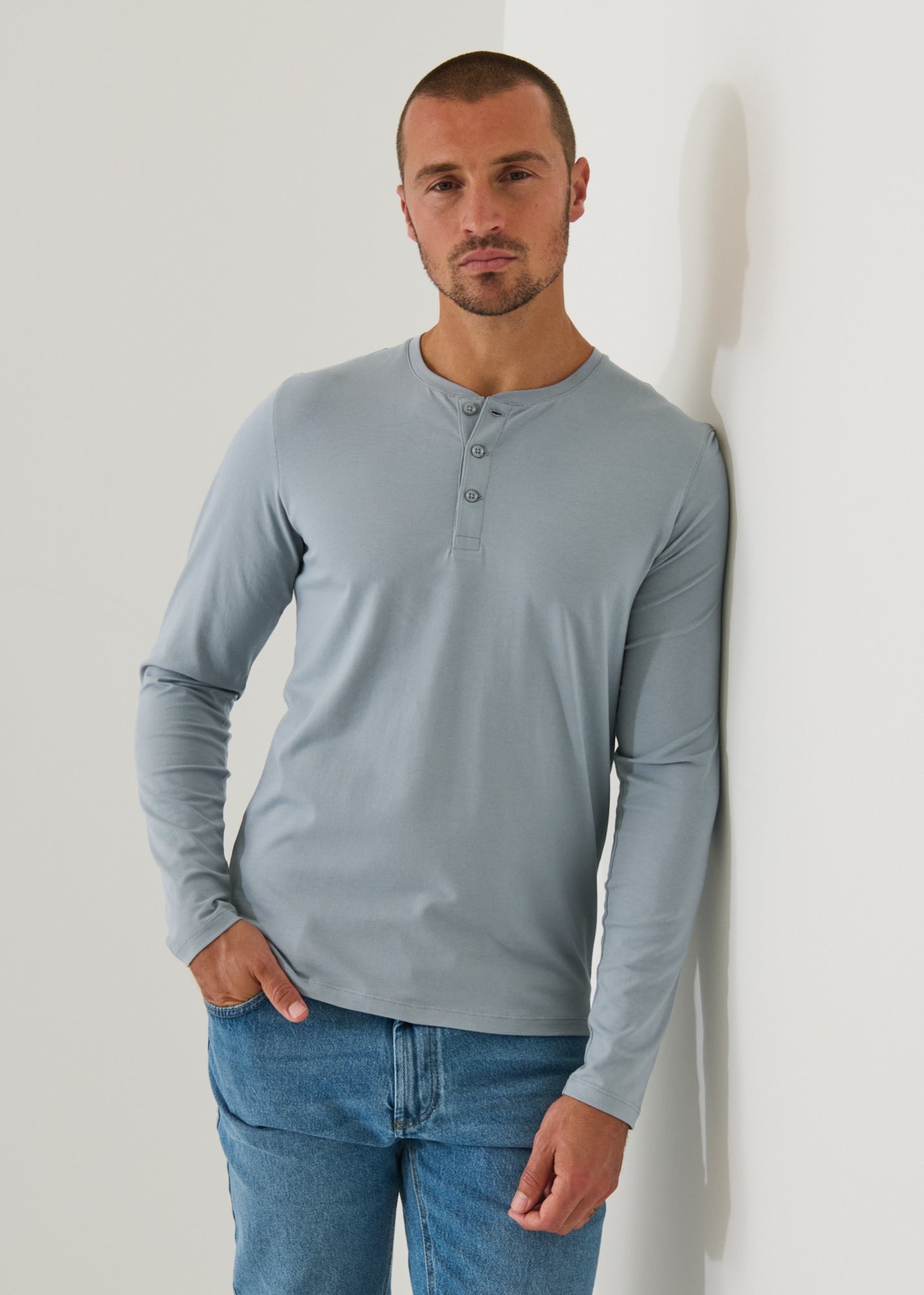 トップス ARGUE COTTON SILK MODEST HENLY T-SHITS PIMA COTTON STRETCH HENLEY T-SHIRT | PATRICK ASSARAF | Luxury Fashion