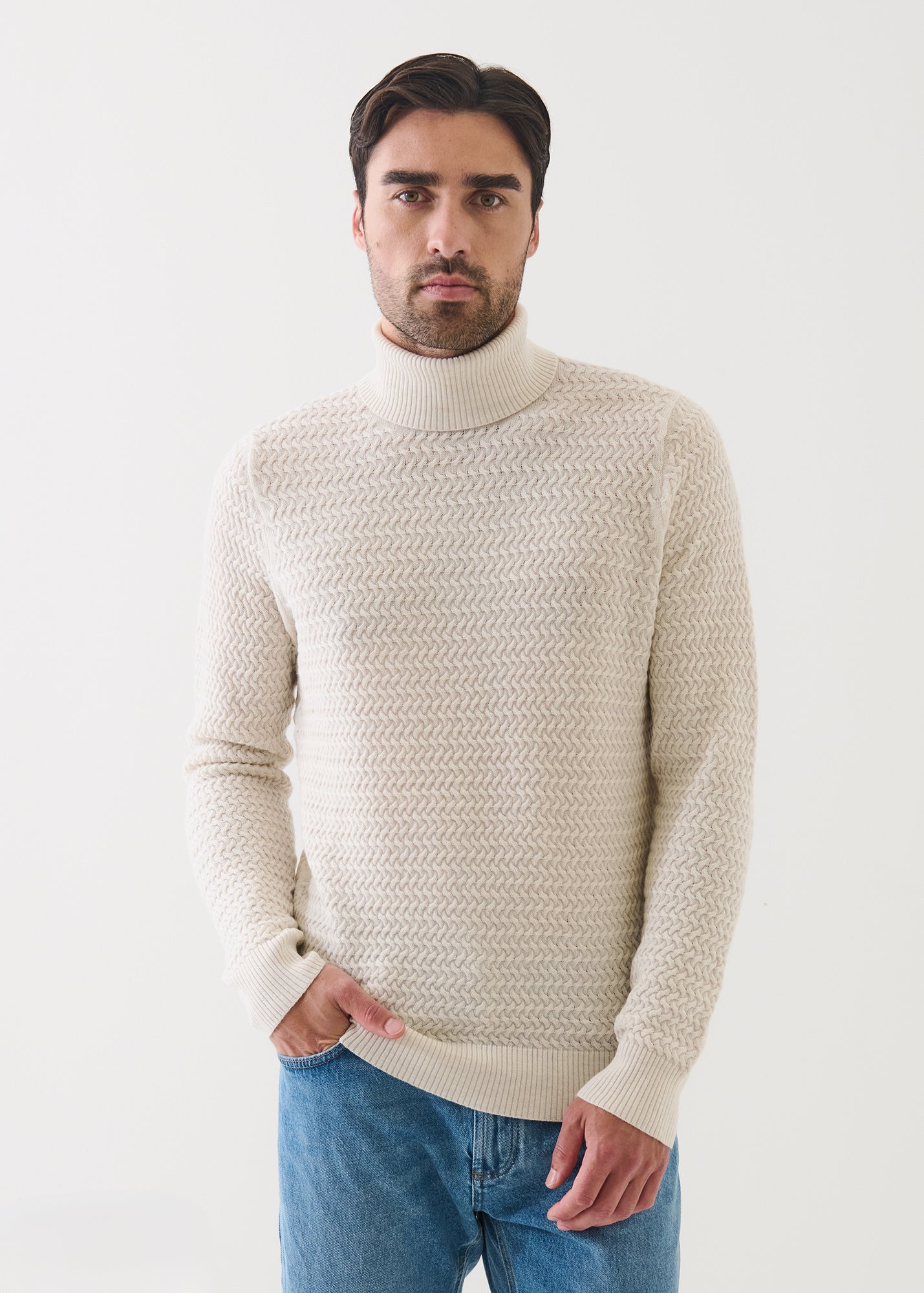 Merino Textured Turtleneck
