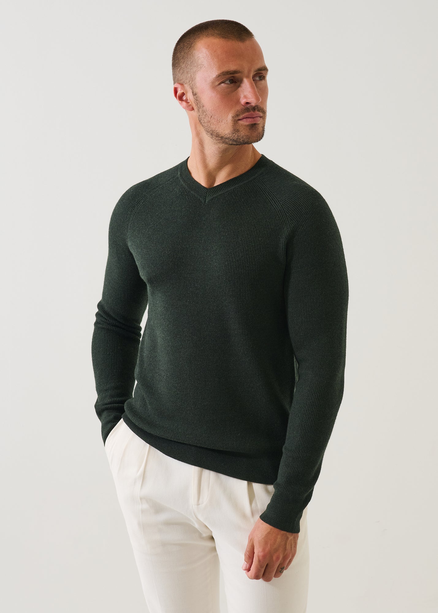 Merino Ribbed V-Neck