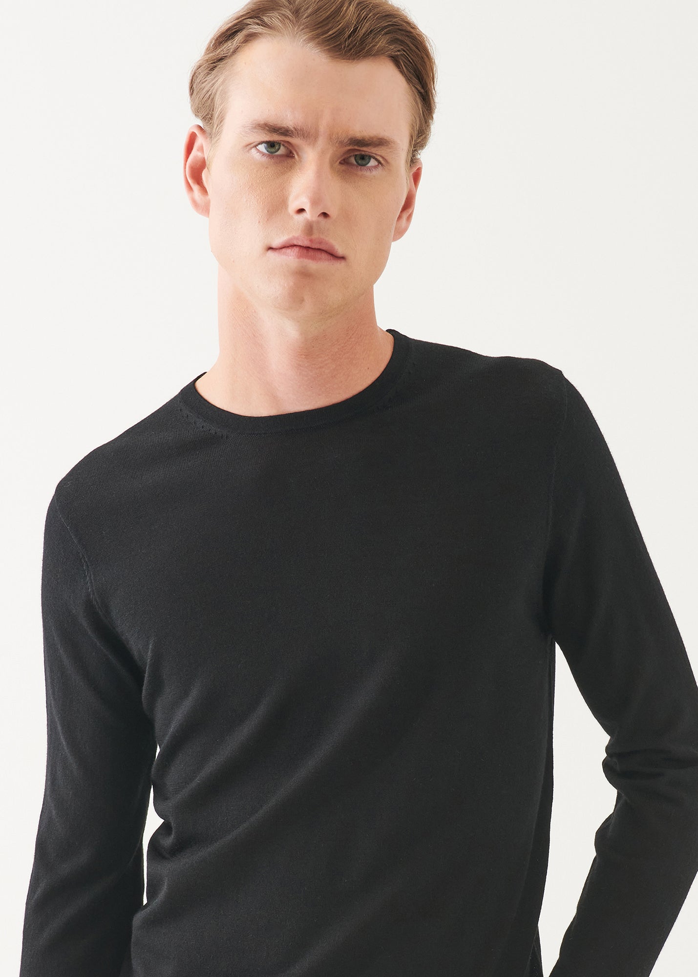 Extra-Fine Merino Crewneck