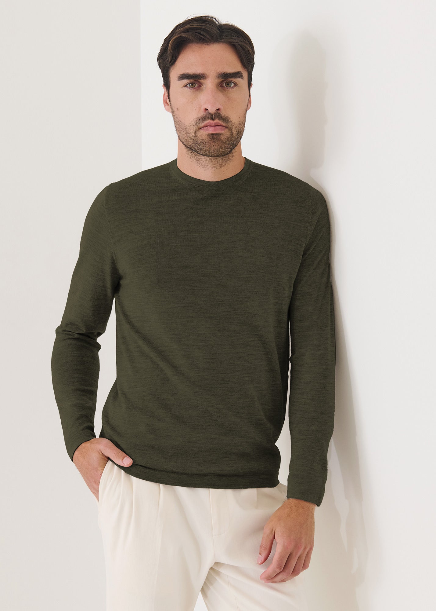 Extra-Fine Merino Crewneck