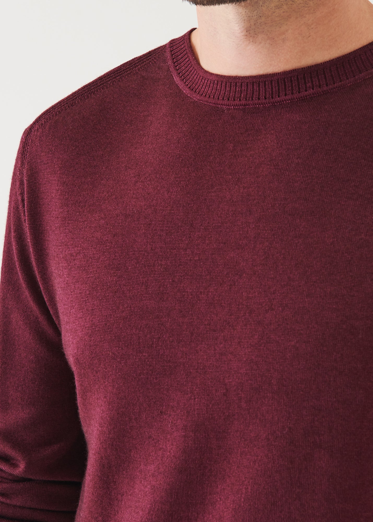 EXTRA-FINE MERINO COLD DYE CREWNECK | PATRICK ASSARAF.