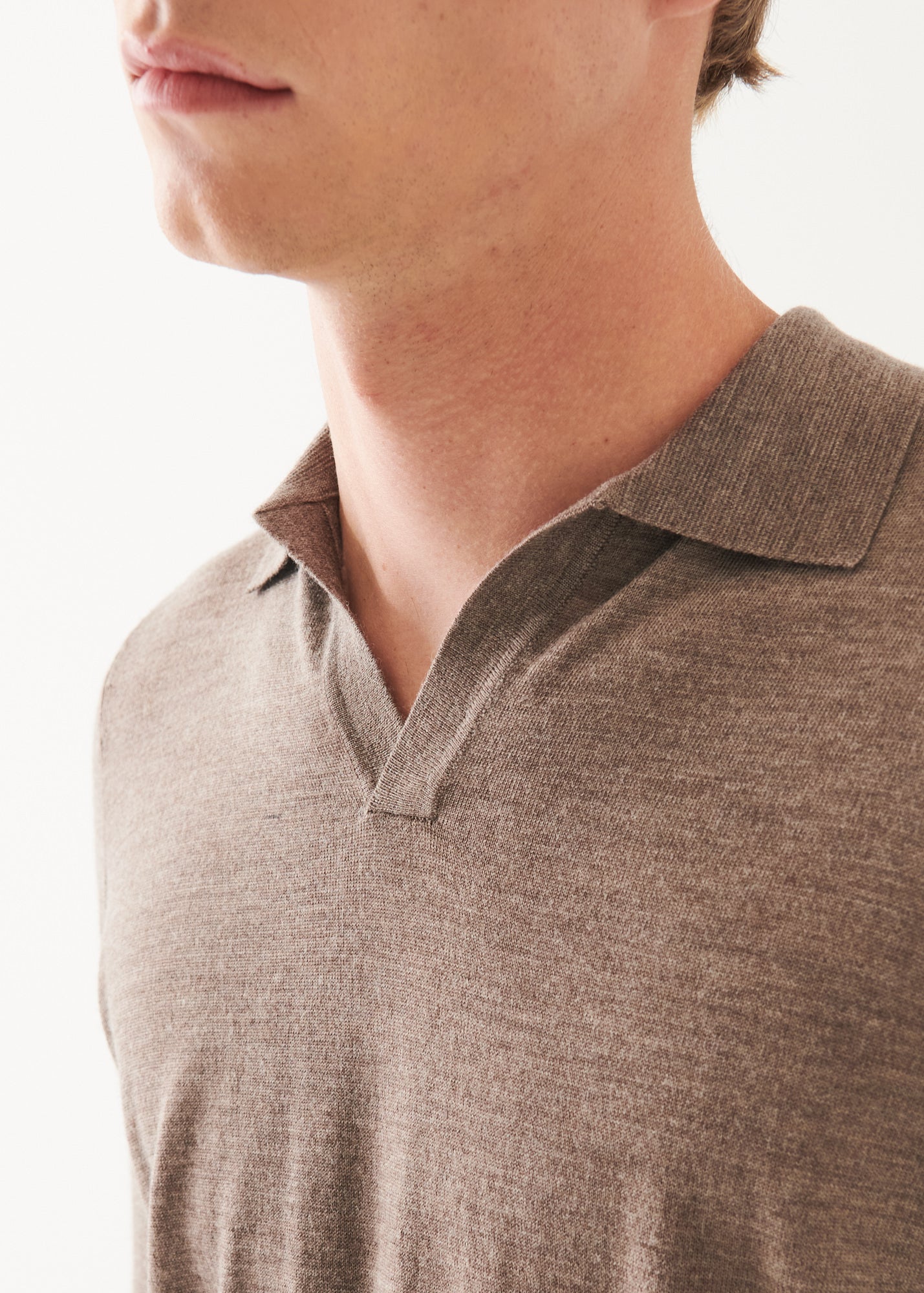 Extra-Fine Merino Open Polo