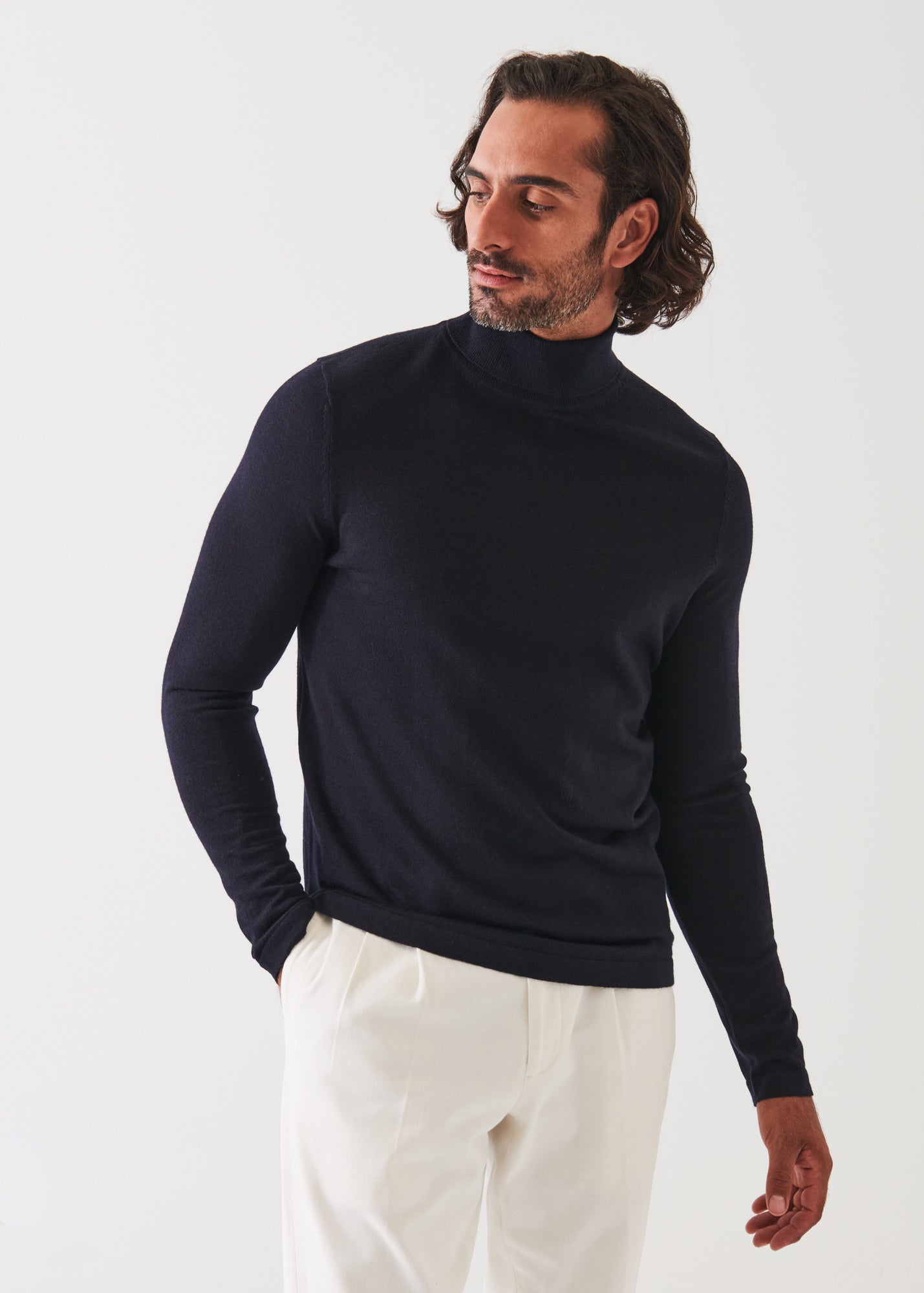 Extra-Fine Merino Turtleneck