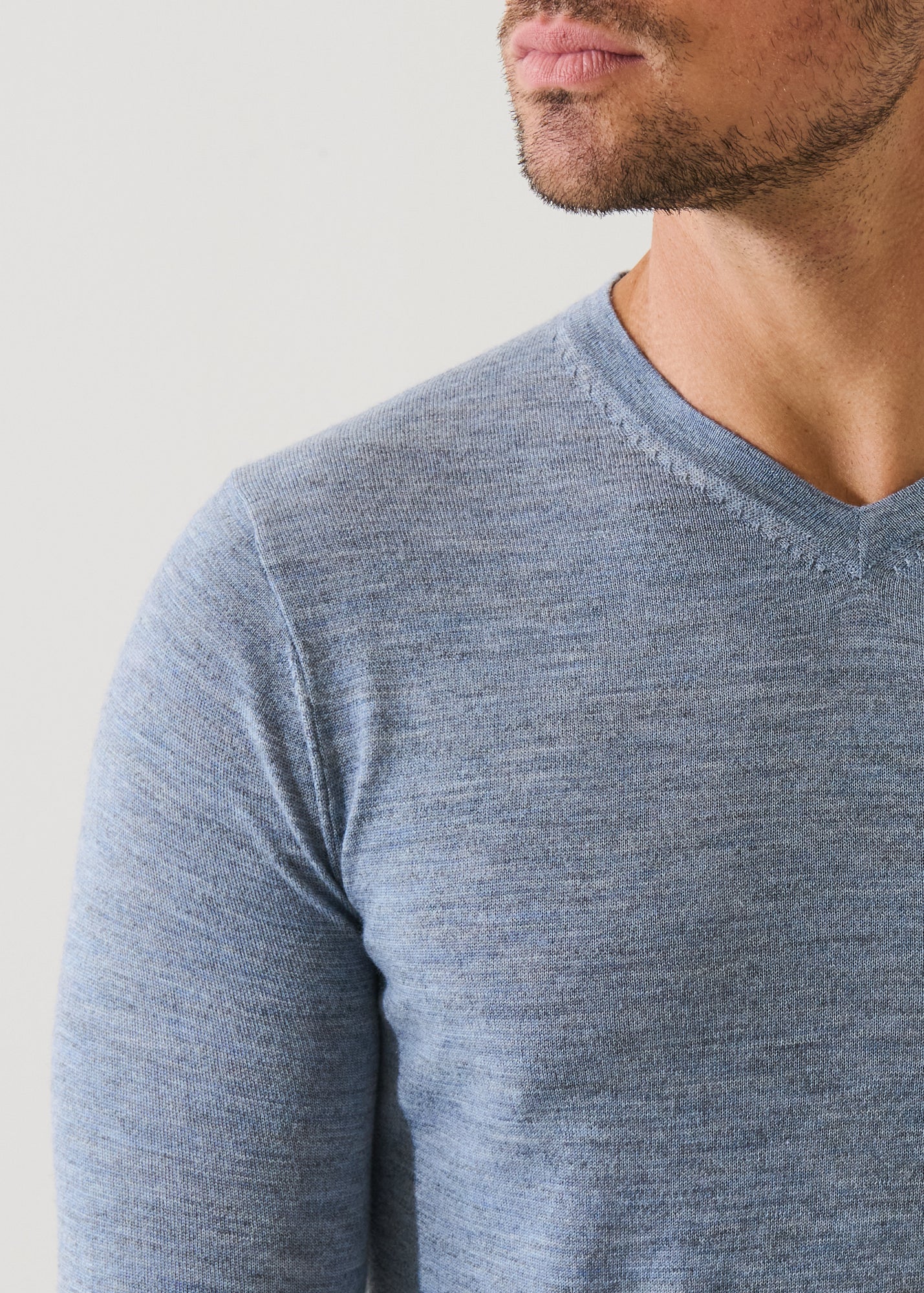 Extra-Fine Merino V-Neck - PATRICK ASSARAF
