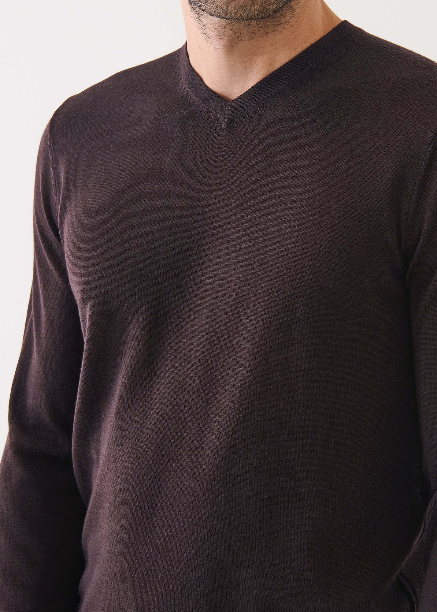 Extra-Fine Merino V-Neck