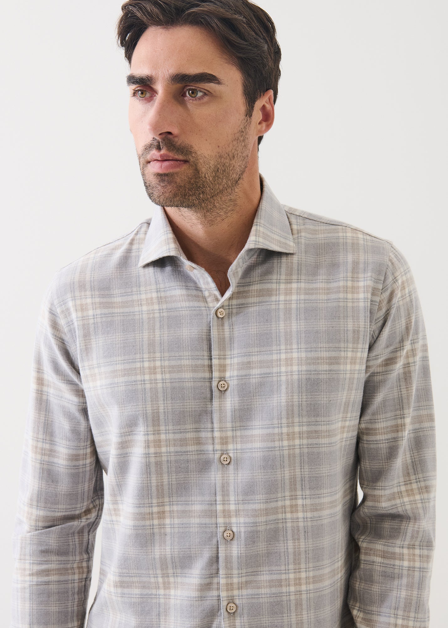 Wool Plaid Spread Collar Shirt