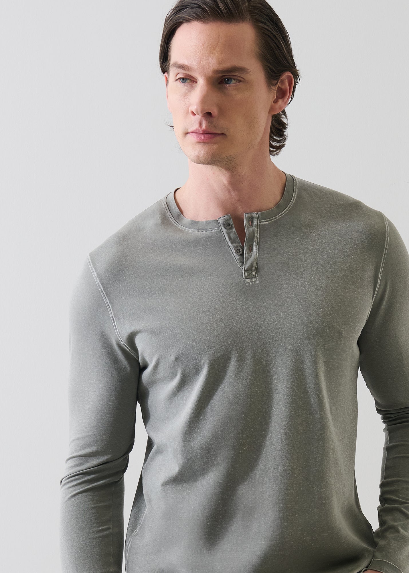 Pima Cotton Stretch Vintage Wash Henley - PATRICK ASSARAF