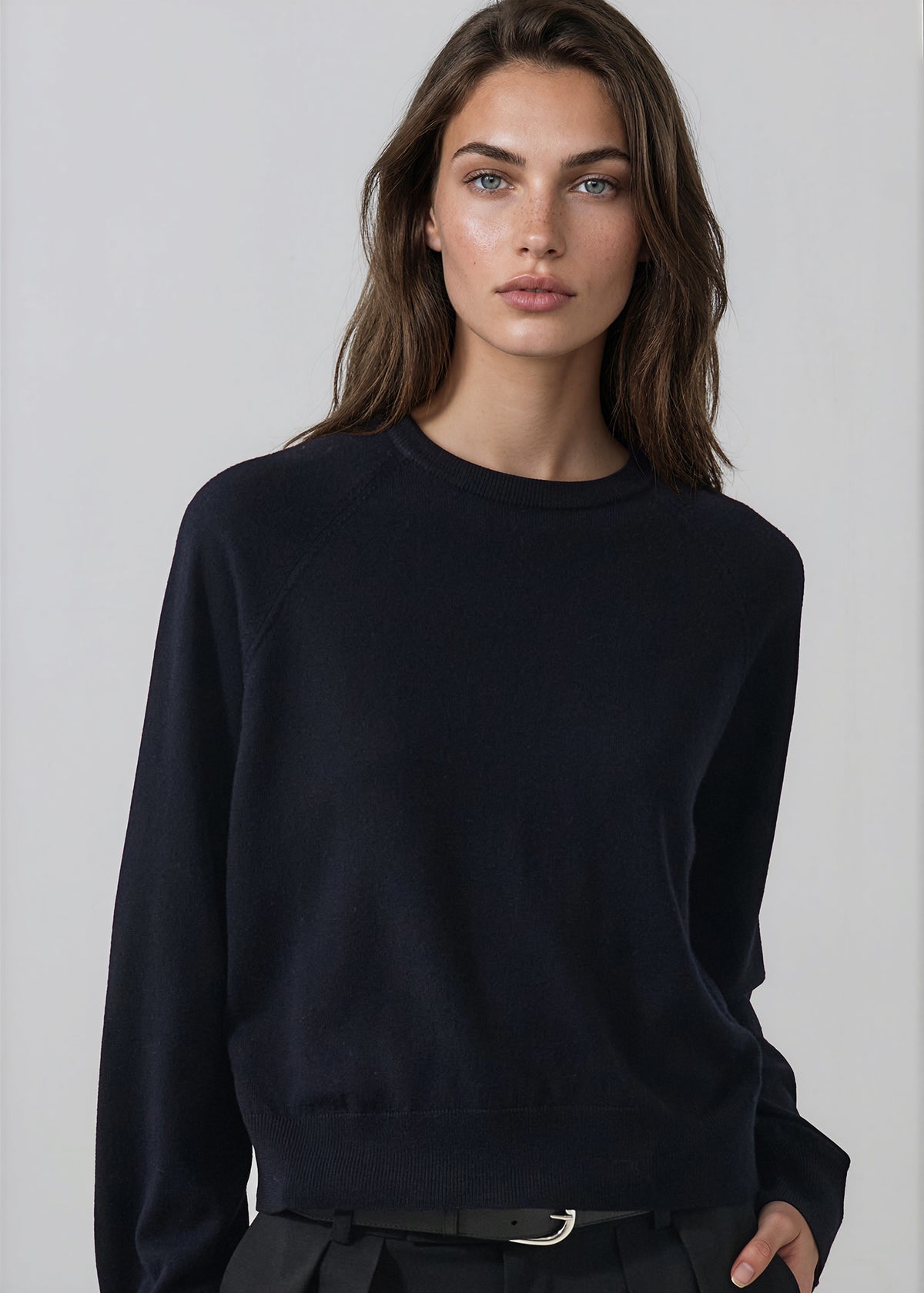 Extra-Fine Merino Relaxed Raglan Crewneck