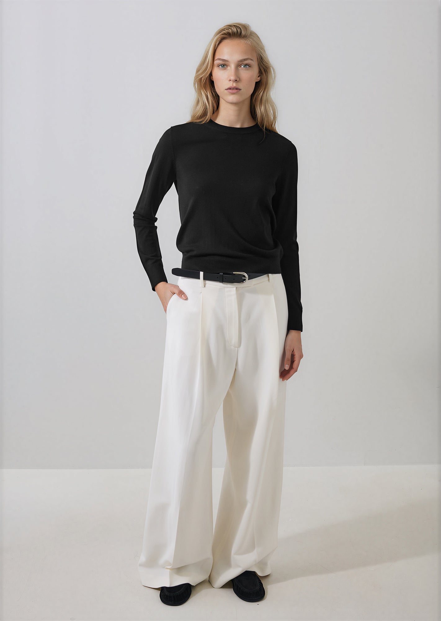 Extra-Fine Merino Classic Crewneck