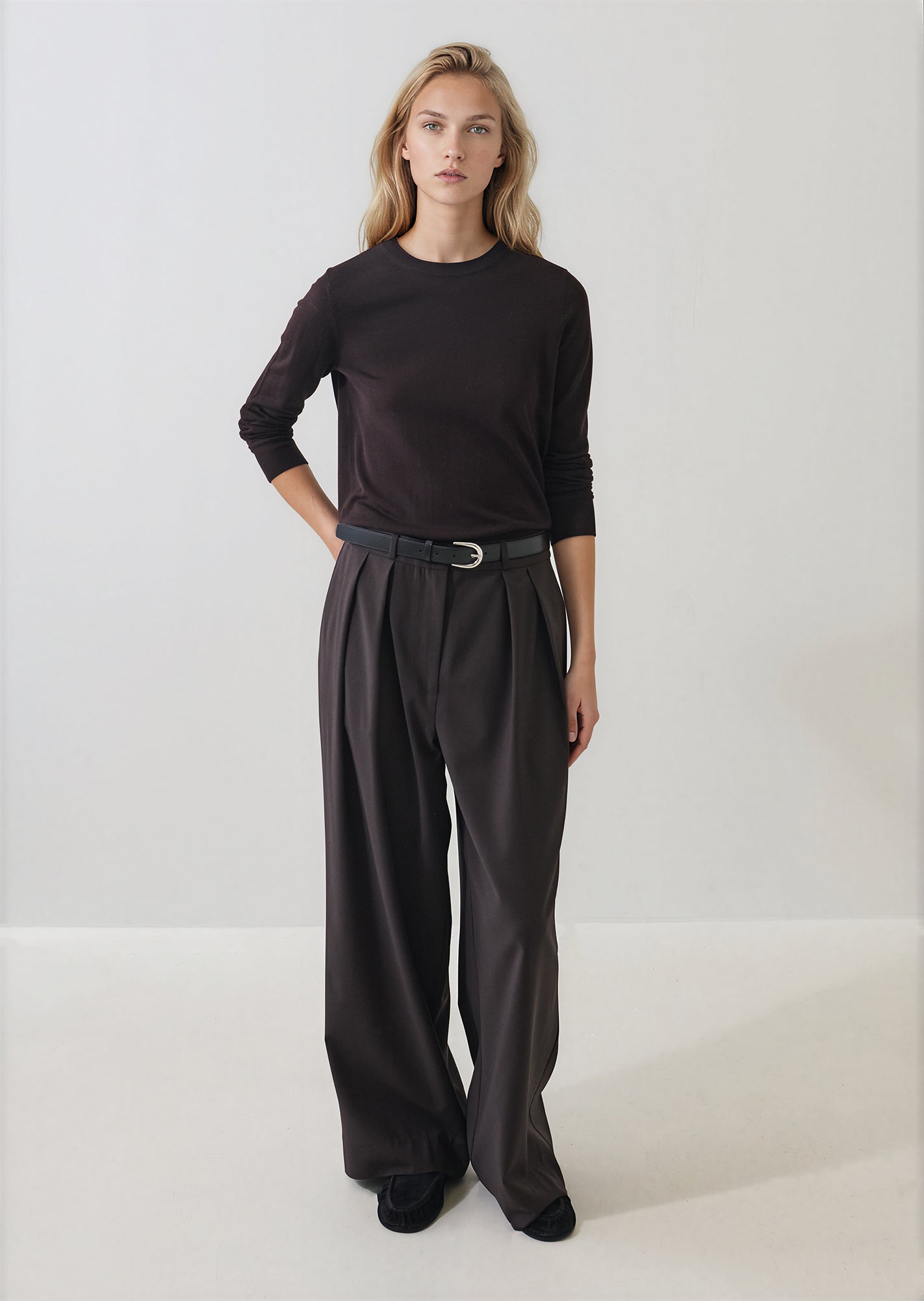 Extra-Fine Merino Classic Crewneck