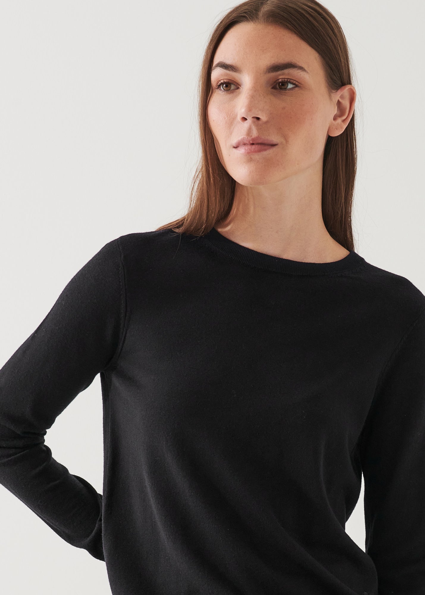 Merino Wool Classic Crewneck