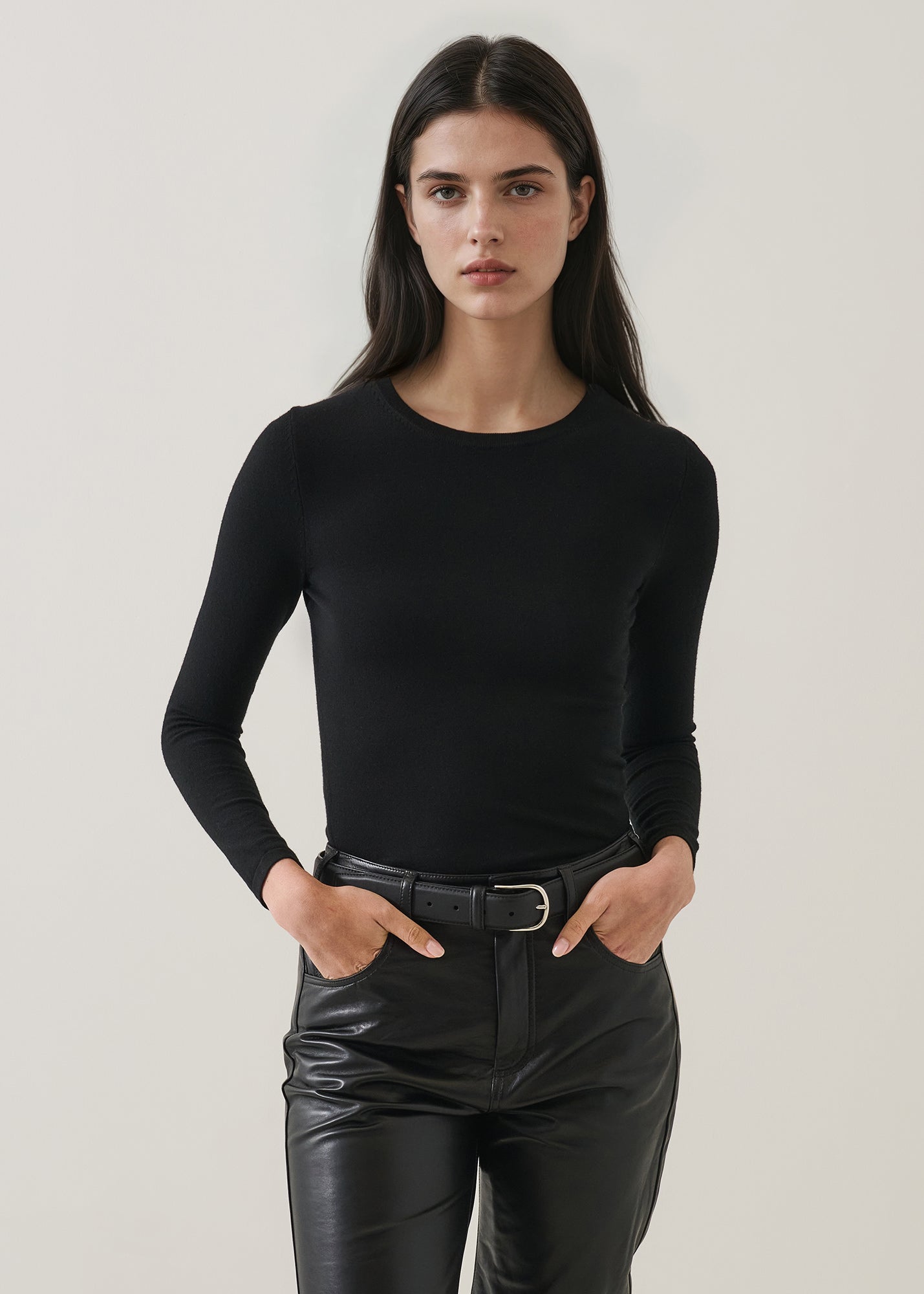 Merino Wool Fitted Crewneck