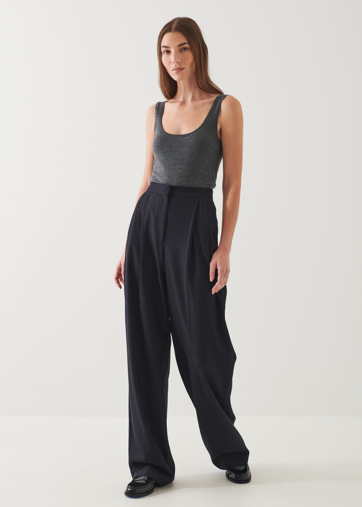 SUPERFINE MERINO FITTED TANK | PATRICK ASSARAF.