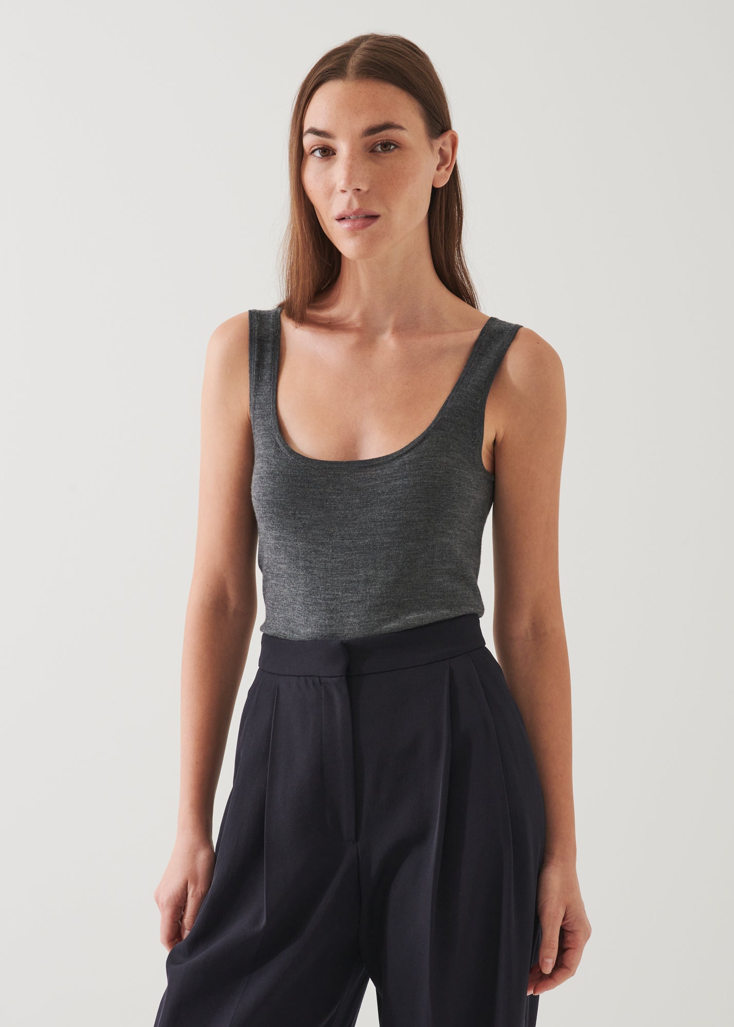 SUPERFINE MERINO FITTED TANK | PATRICK ASSARAF.