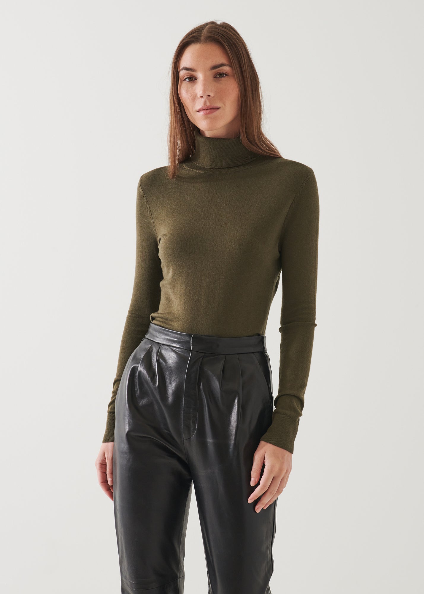 Superfine Merino Turtleneck