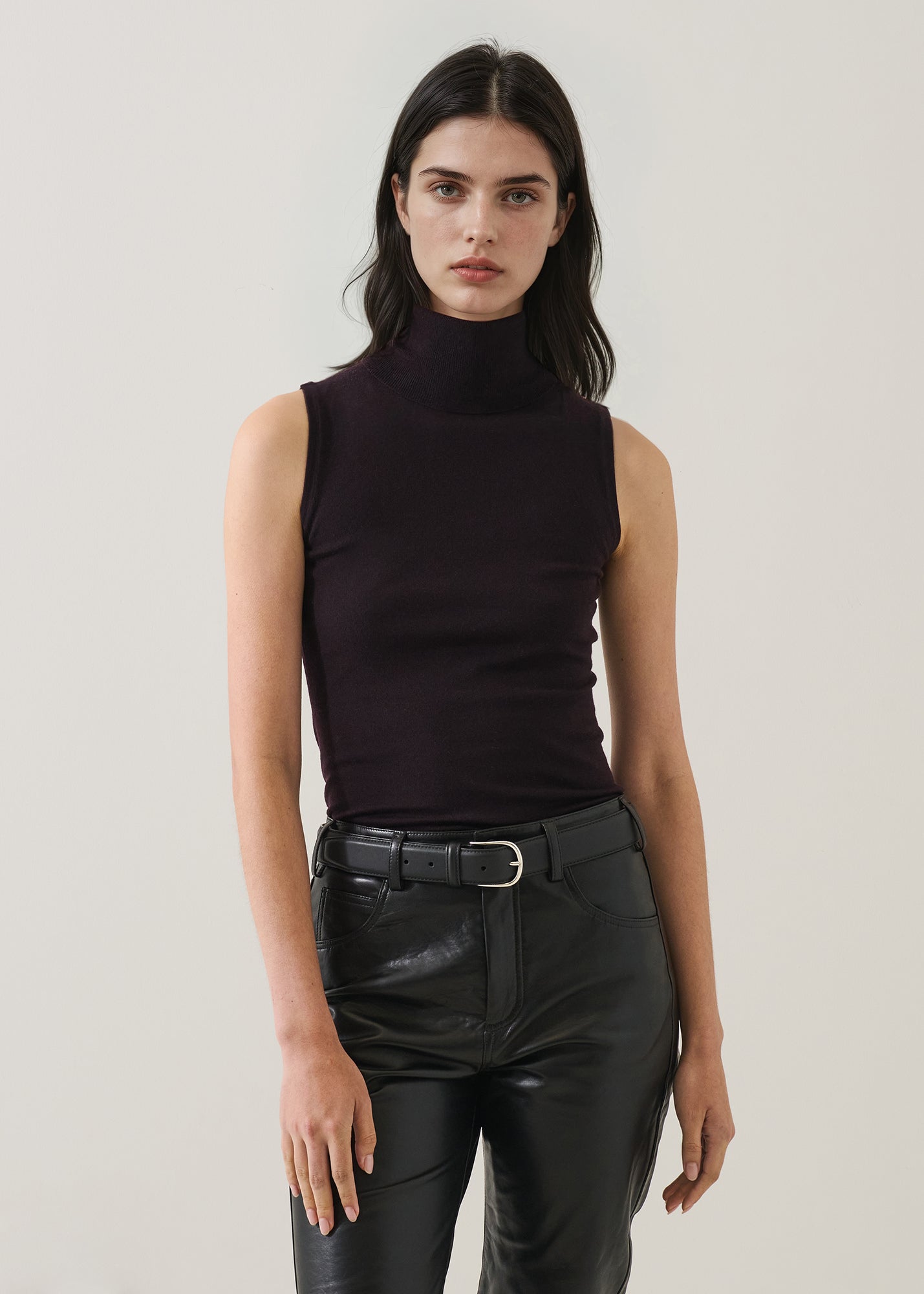 Superfine Merino Sleeveless Turtleneck