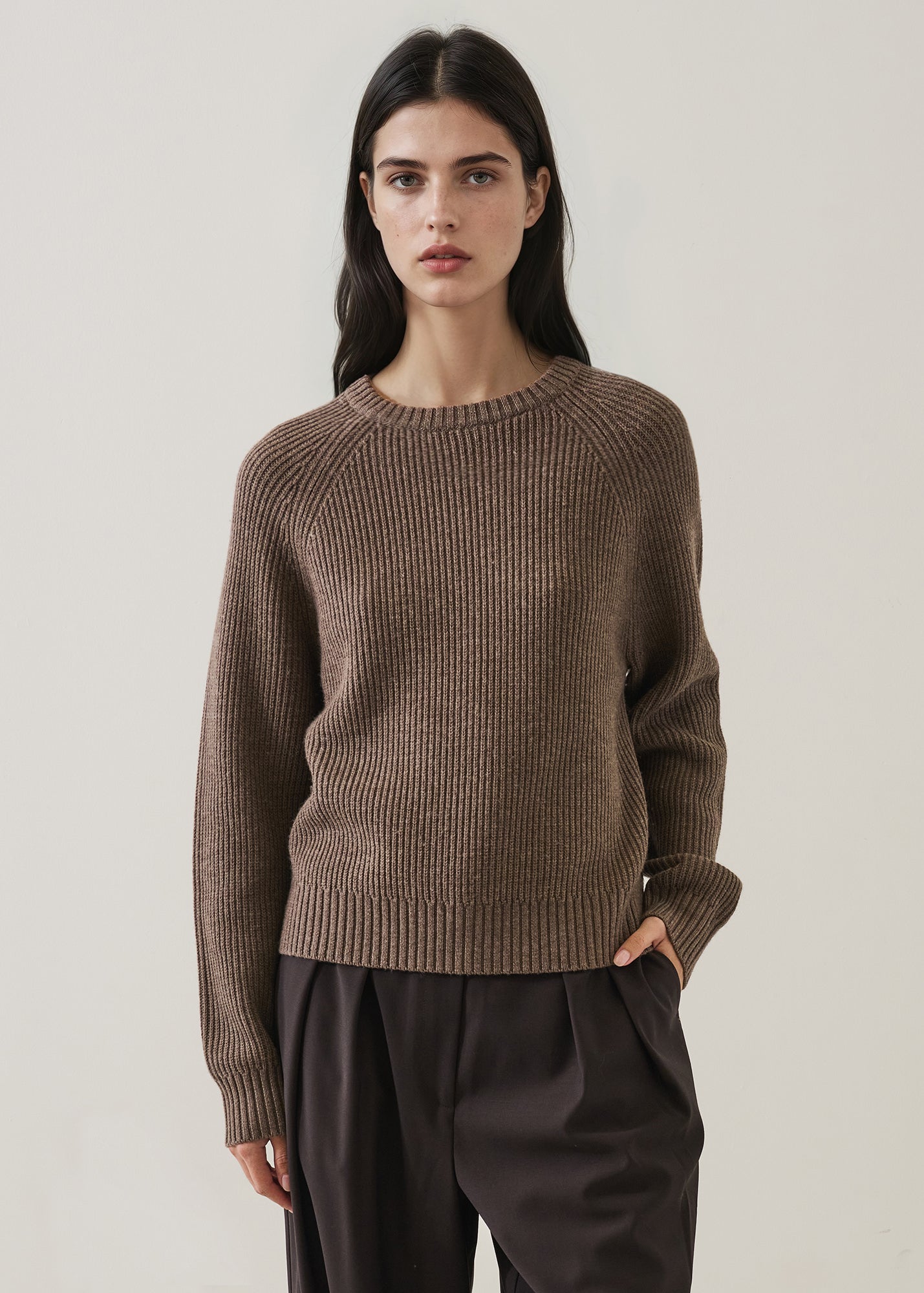 Merino Ribbed Raglan Crew