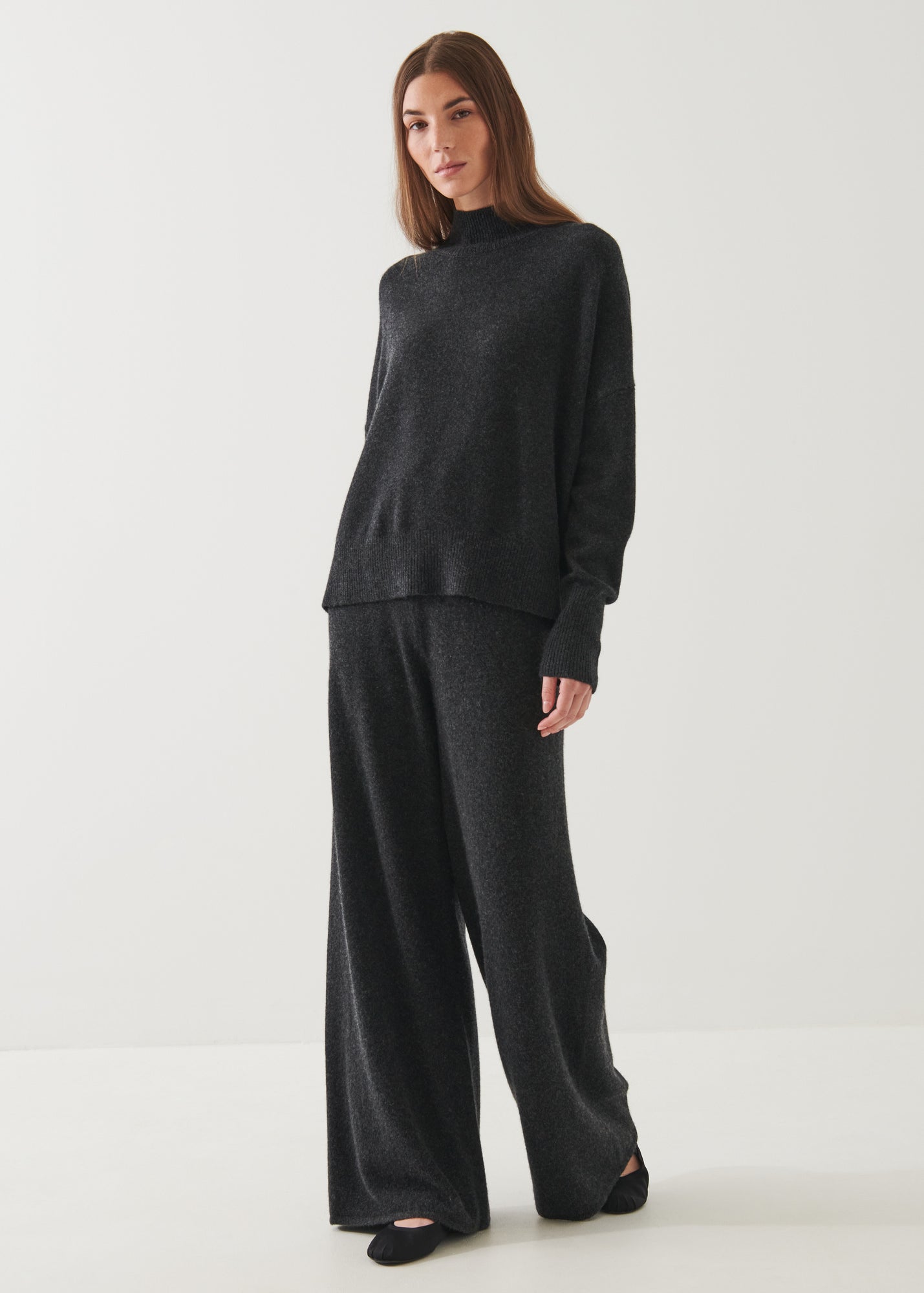 CASHMERE DRAWSTRING PANT | PATRICK ASSARAF.