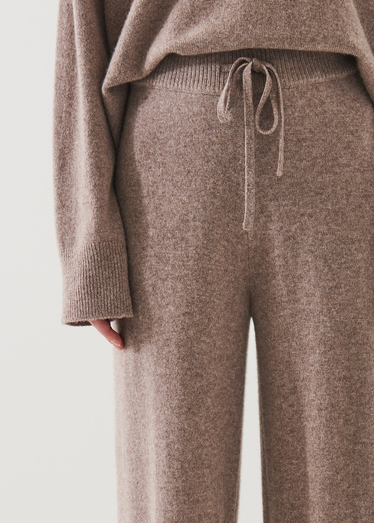 CASHMERE DRAWSTRING PANT | PATRICK ASSARAF.