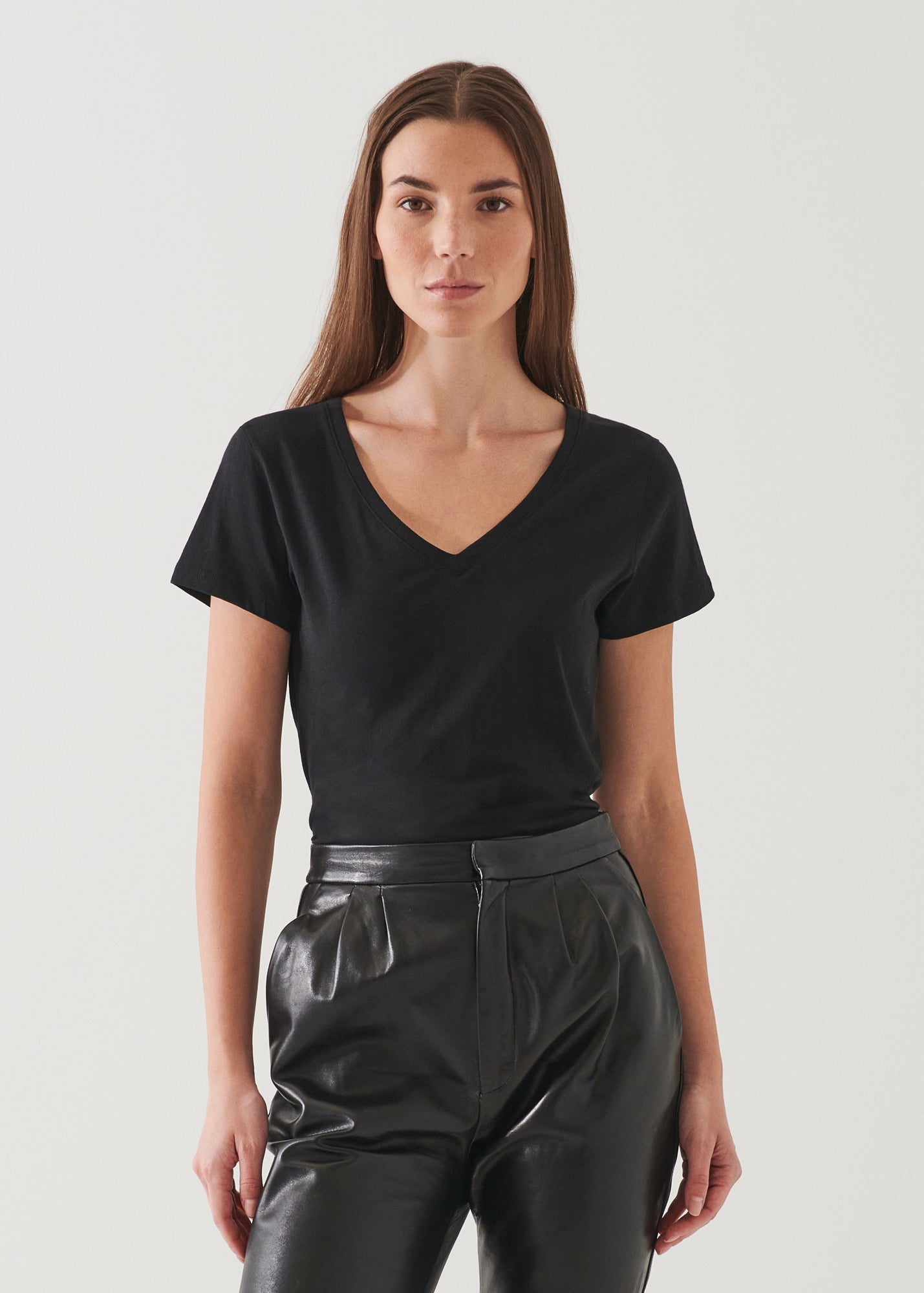 Lightweight Pima Cotton V-Neck - PATRICK ASSARAF