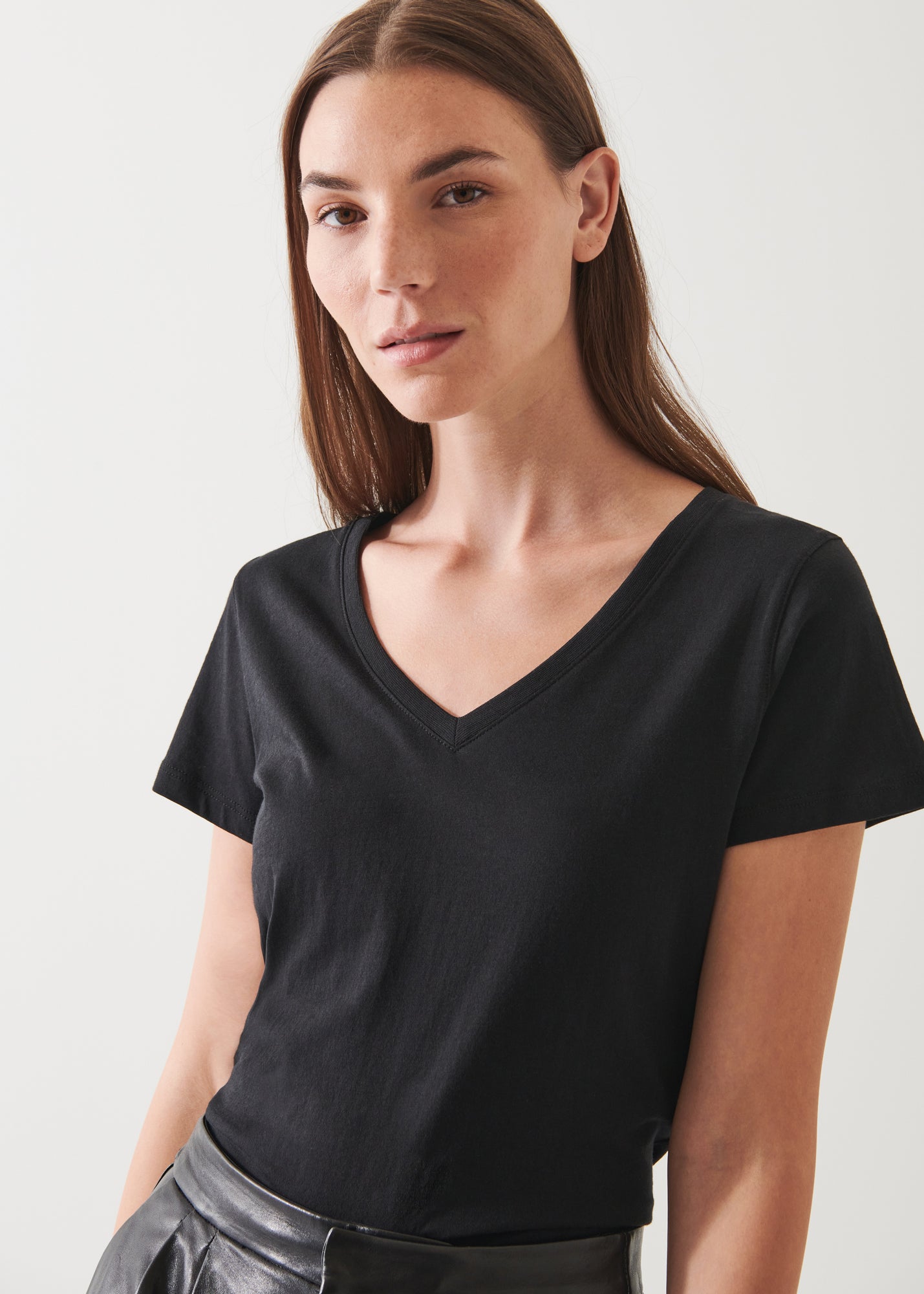 Lightweight Pima Cotton V-Neck - PATRICK ASSARAF