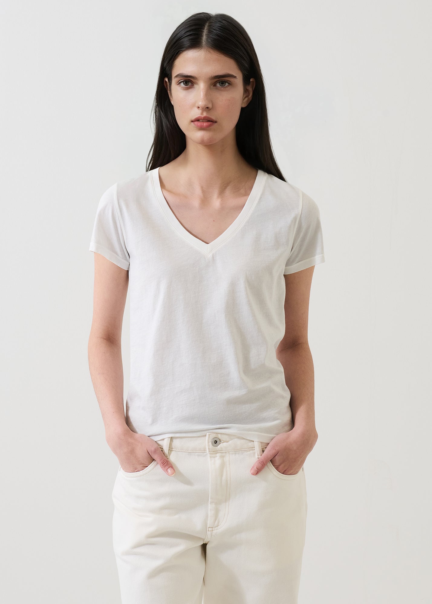 Reverse Spray Lightweight Pima Cotton V-Neck T-Shirt - PATRICK ASSARAF