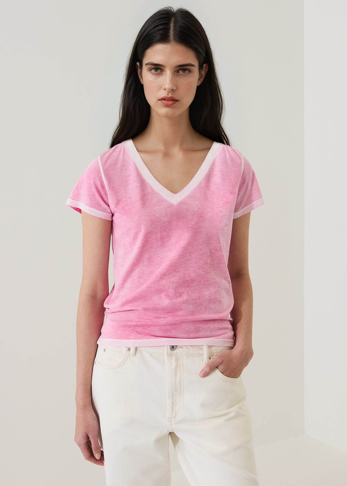 Reverse Spray Lightweight Pima Cotton V-Neck T-Shirt - PATRICK ASSARAF