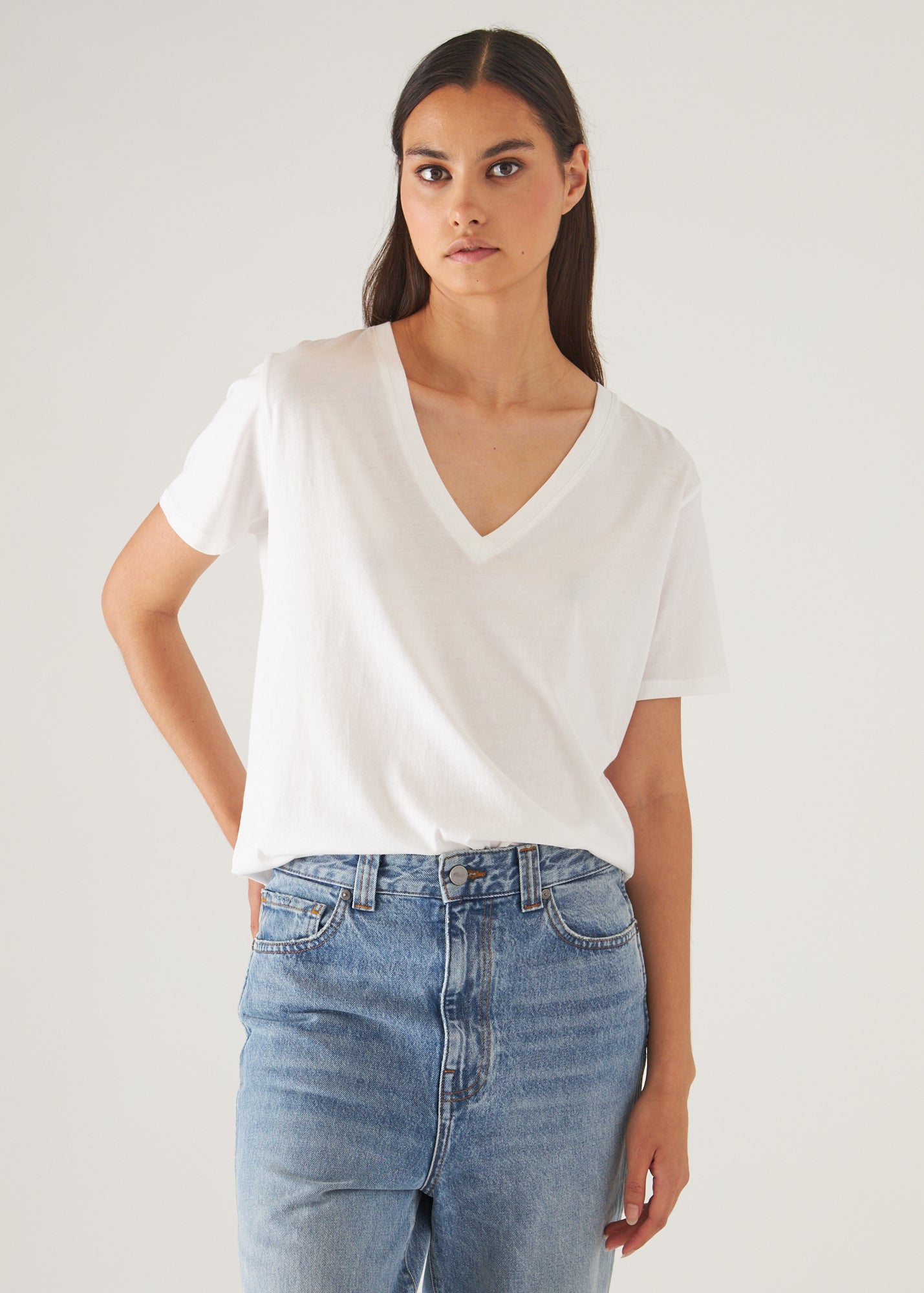 Lightweight Pima Cotton Boyfriend V-Neck T-Shirt