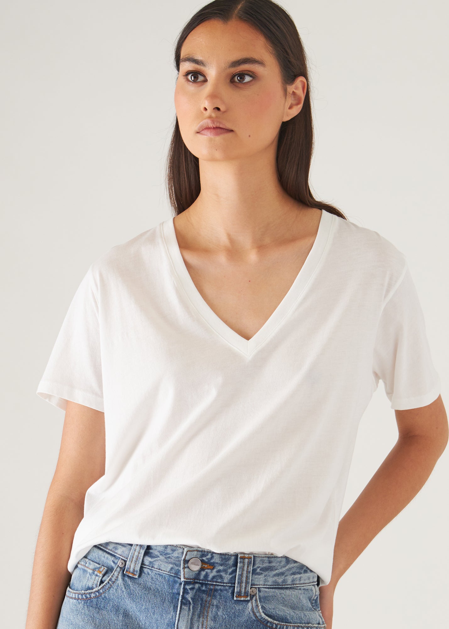 Lightweight Pima Cotton Boyfriend V-Neck T-Shirt