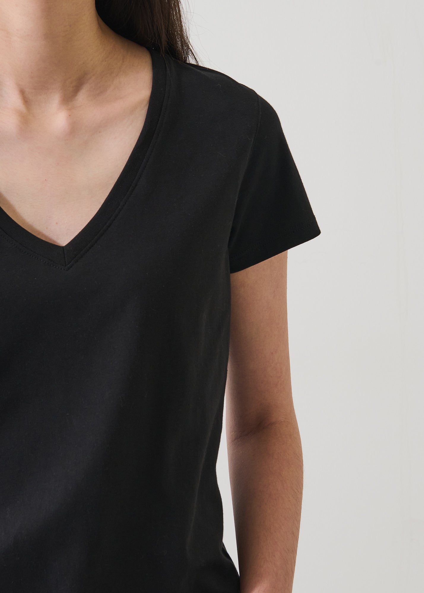 Pima Cotton Stretch Slim V-Neck T-Shirt - PATRICK ASSARAF