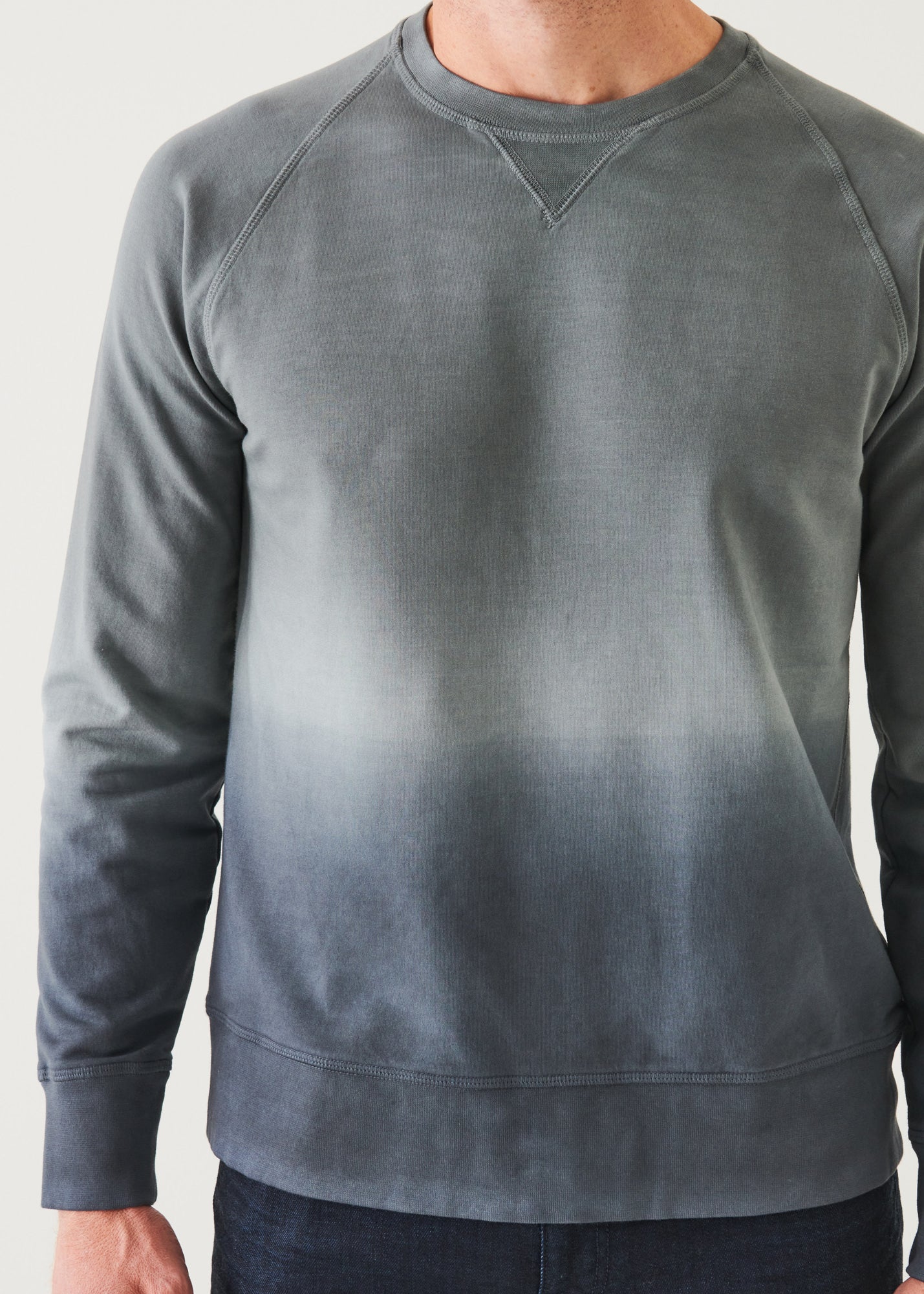 PIMA STRETCH FLEECE DEGRADE CREWNECK | PATRICK ASSARAF.
