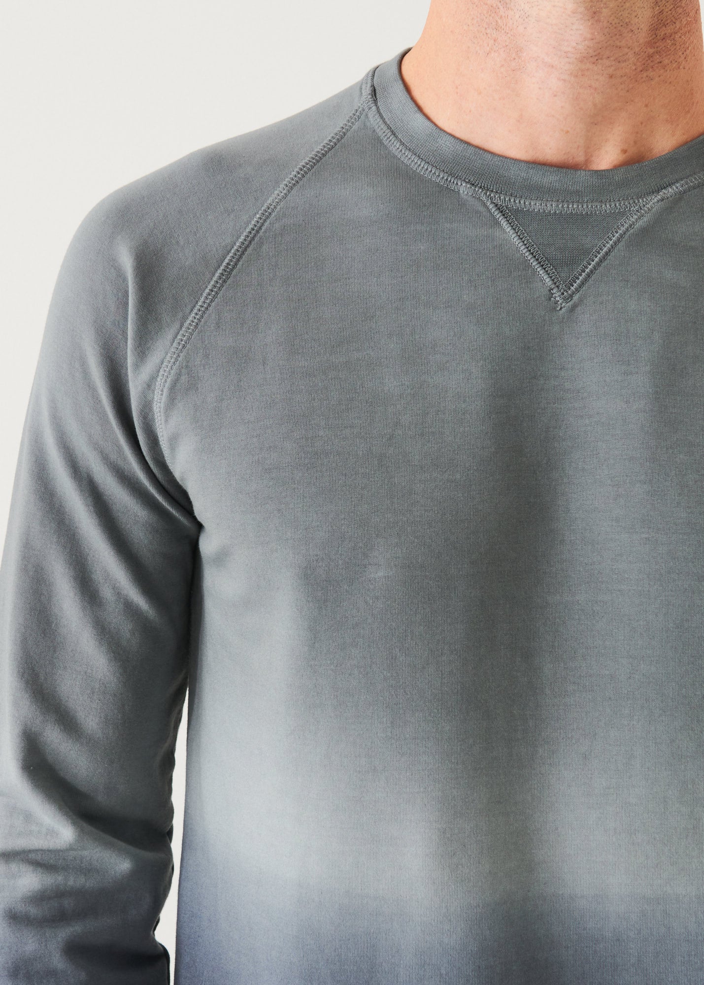 PIMA STRETCH FLEECE DEGRADE CREWNECK | PATRICK ASSARAF.