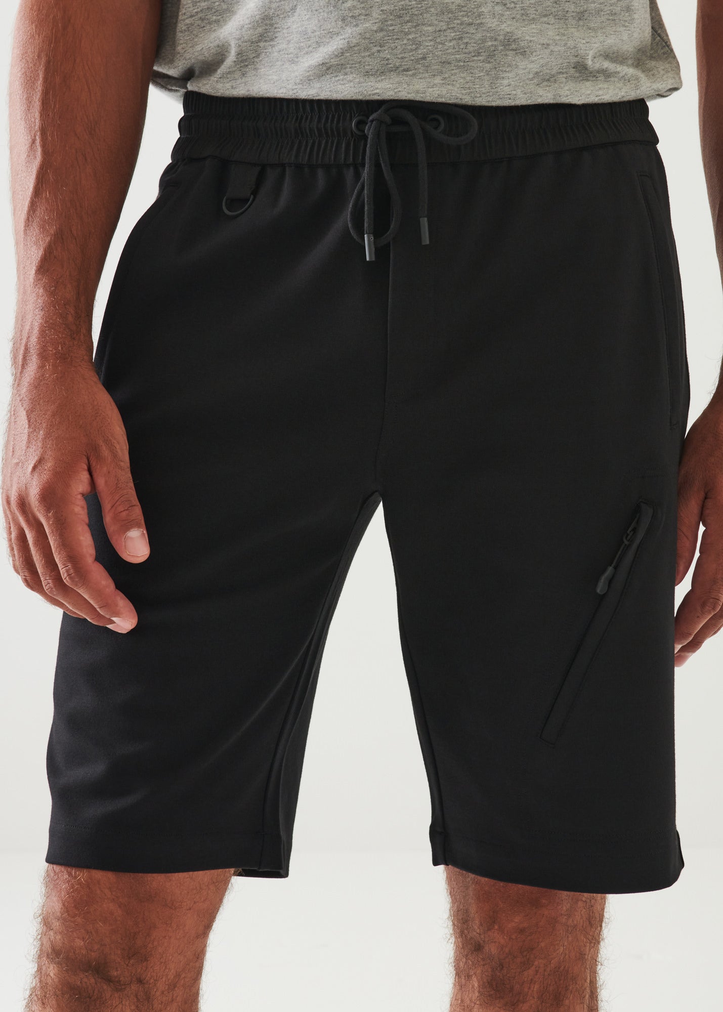 ACTIVE ZIP SHORT | PATRICK ASSARAF.