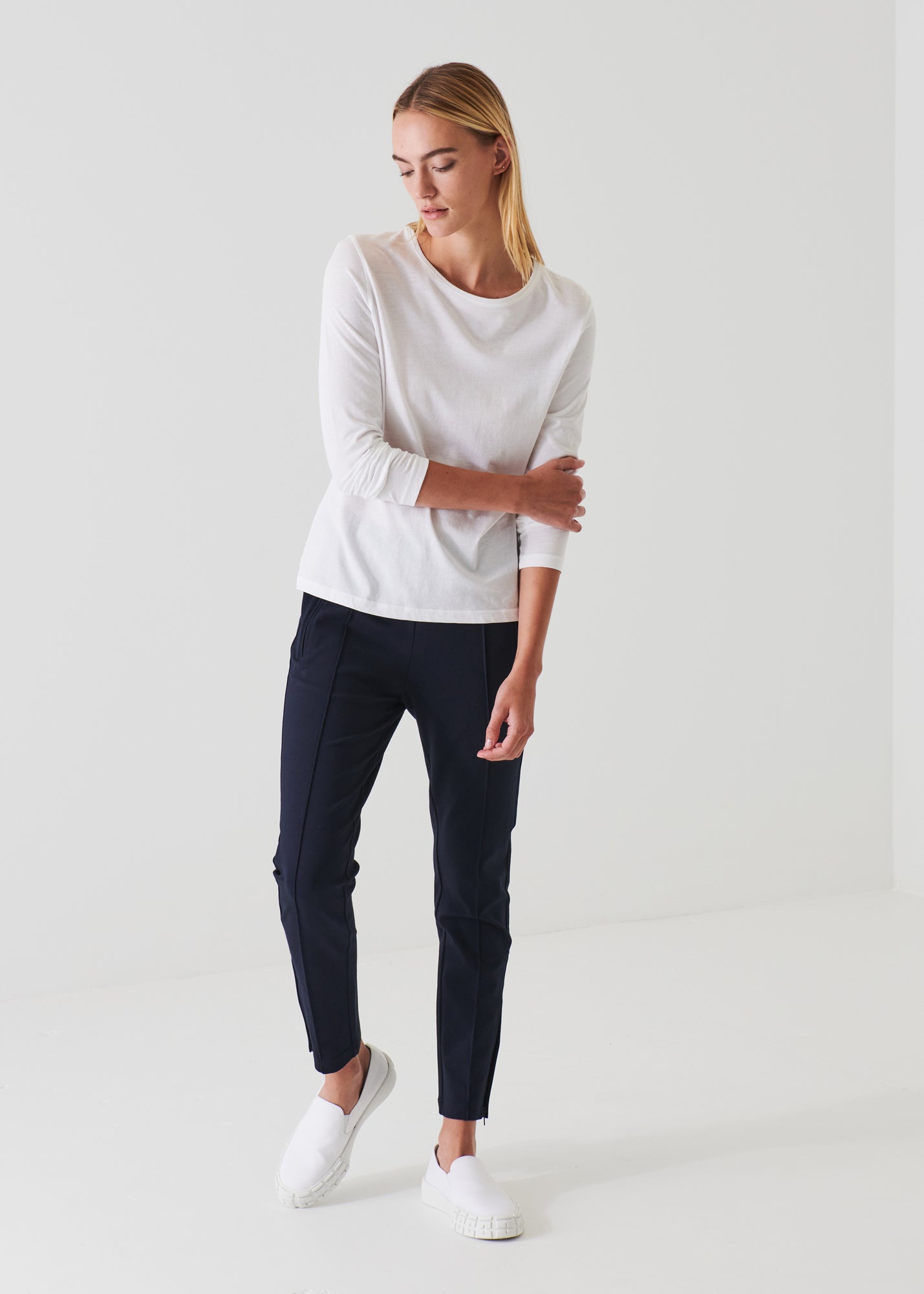 LIGHTWEIGHT PIMA COTTON T-SHIRT | PATRICK ASSARAF.