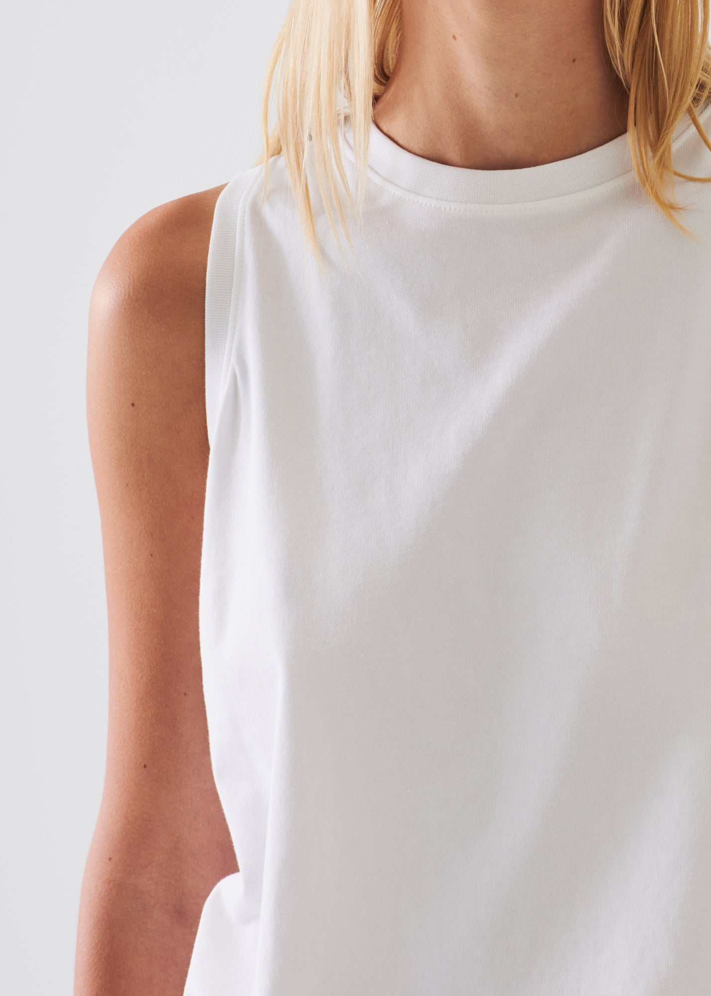 PIMA COTTON STRETCH BOYFRIEND TANK | PATRICK ASSARAF.