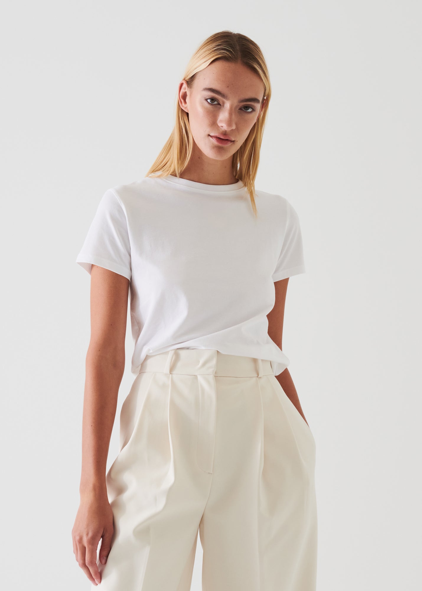 PIMA COTTON STRETCH SLIM T-SHIRT | PATRICK ASSARAF.