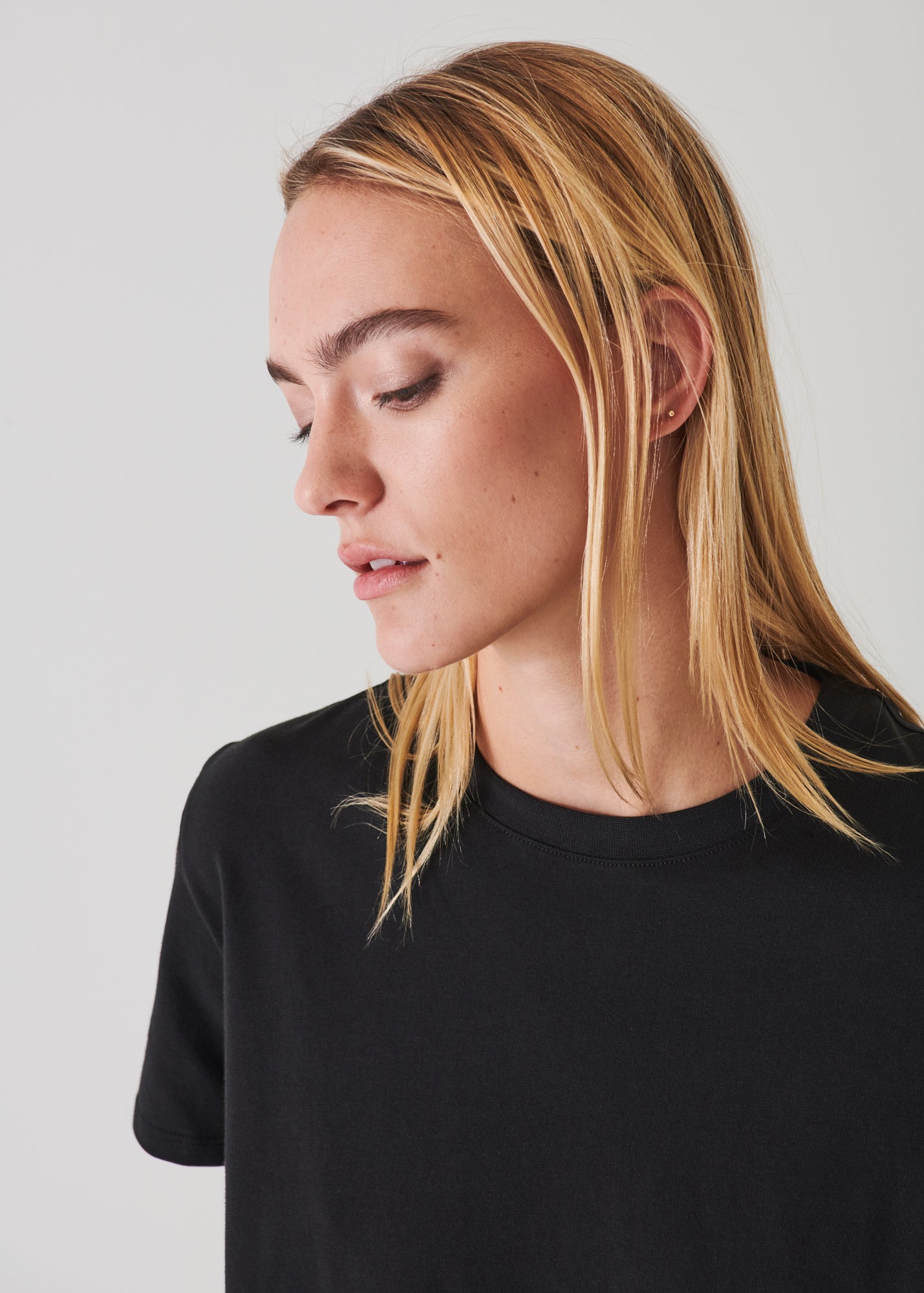 ICONIC PIMA COTTON STRETCH BOYFRIEND T-SHIRT | PATRICK ASSARAF.