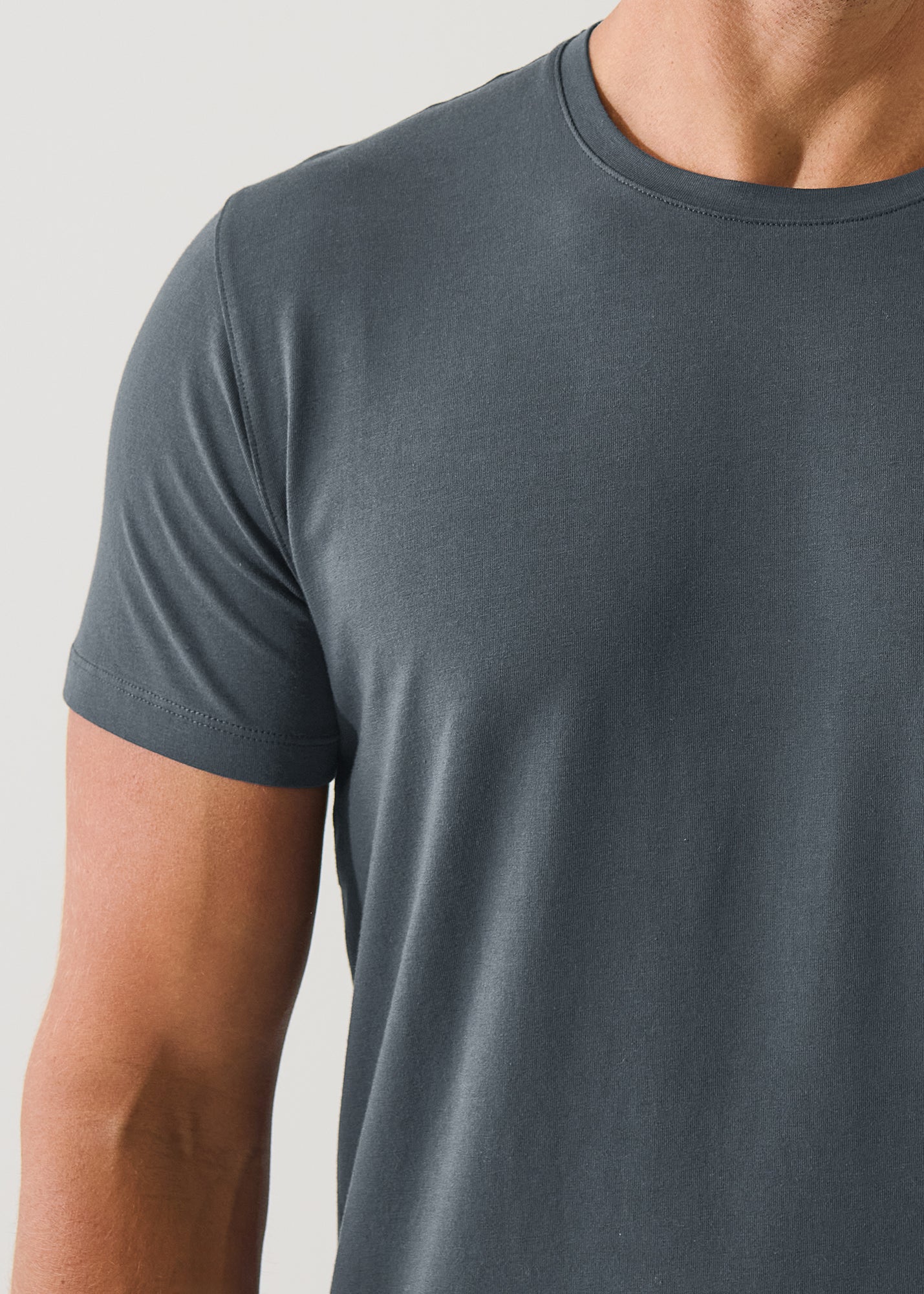 Iconic T-Shirt - Seasonal Colours