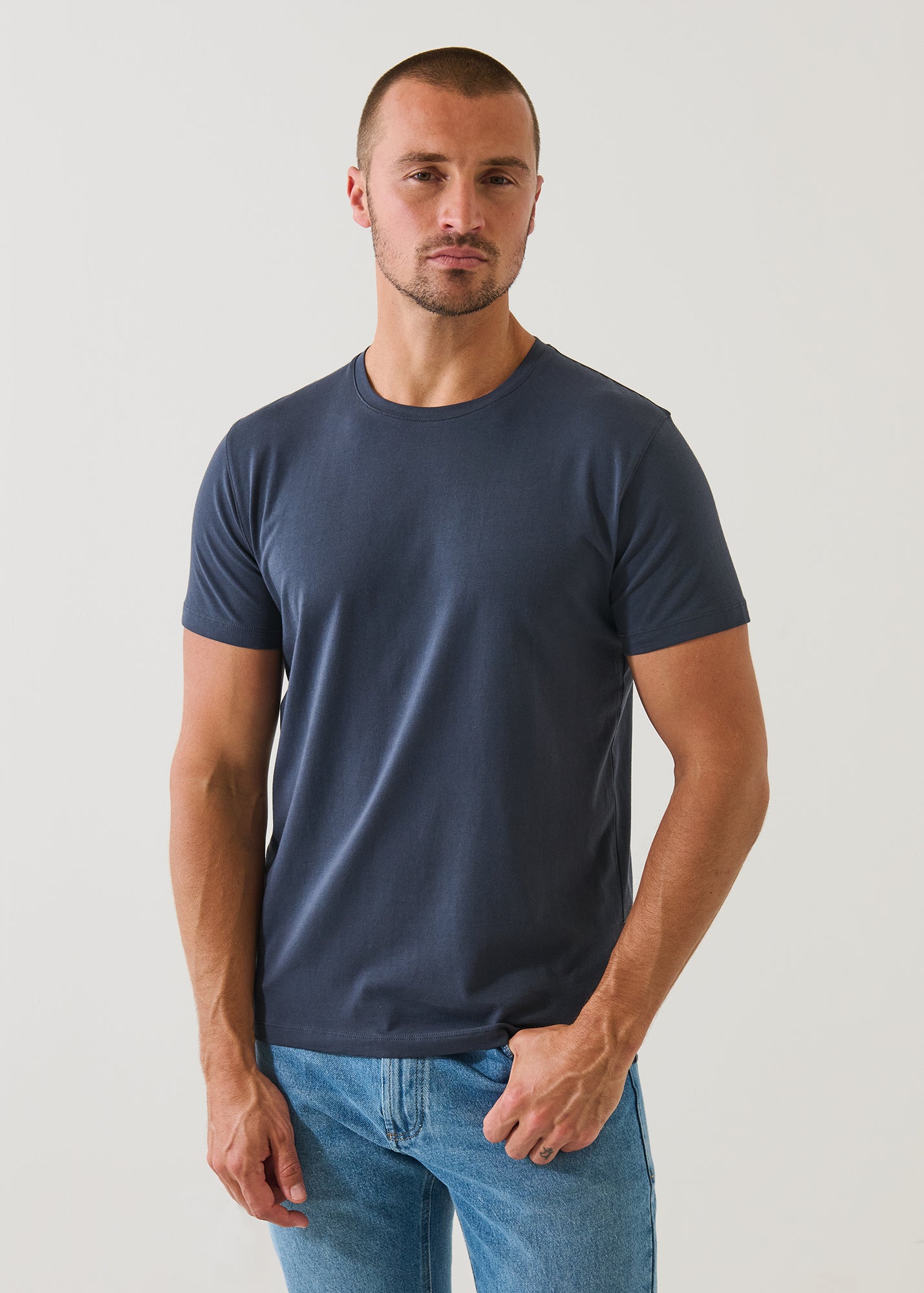Iconic T-Shirt - Seasonal Colours