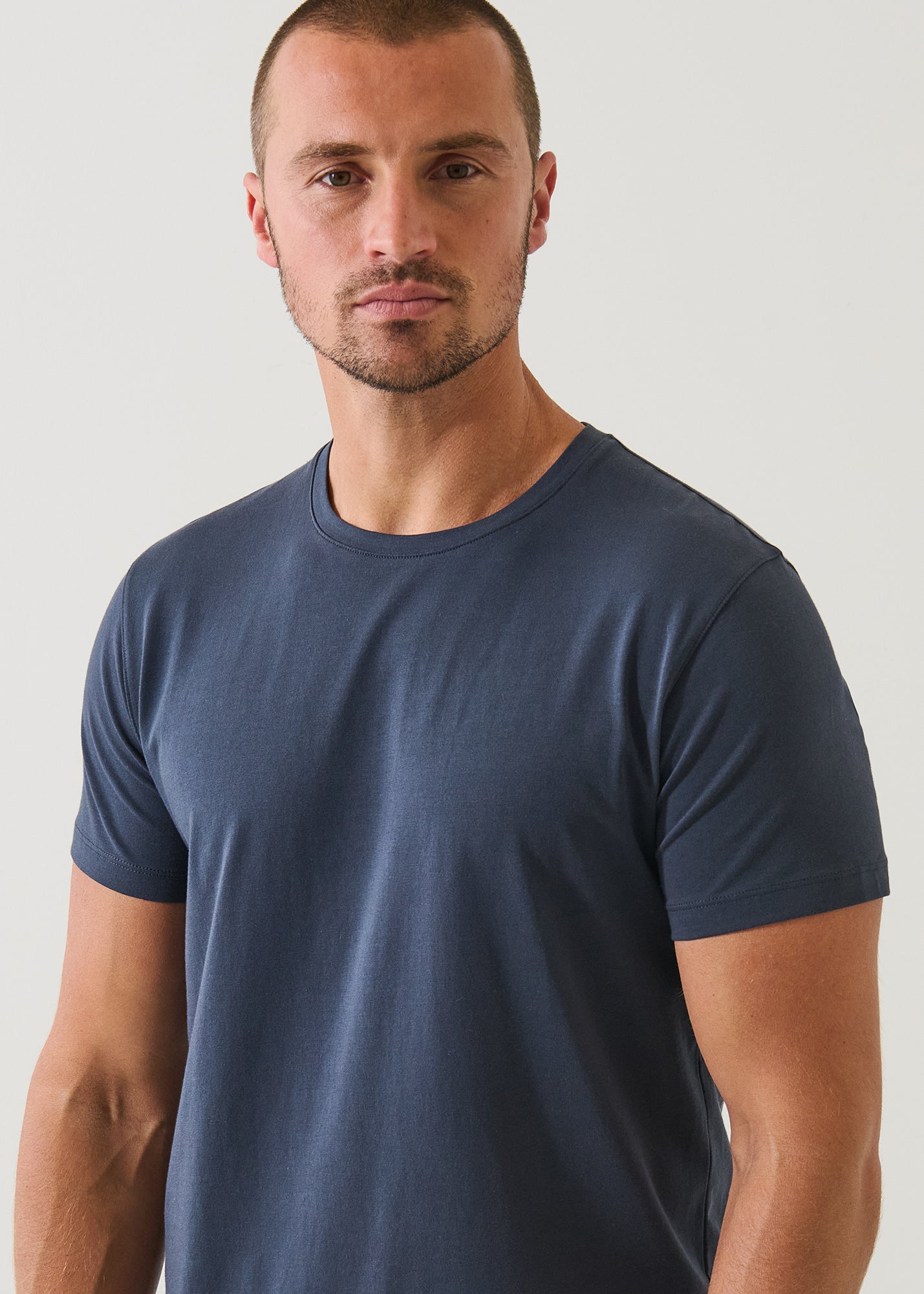 Iconic T-Shirt - Seasonal Colours