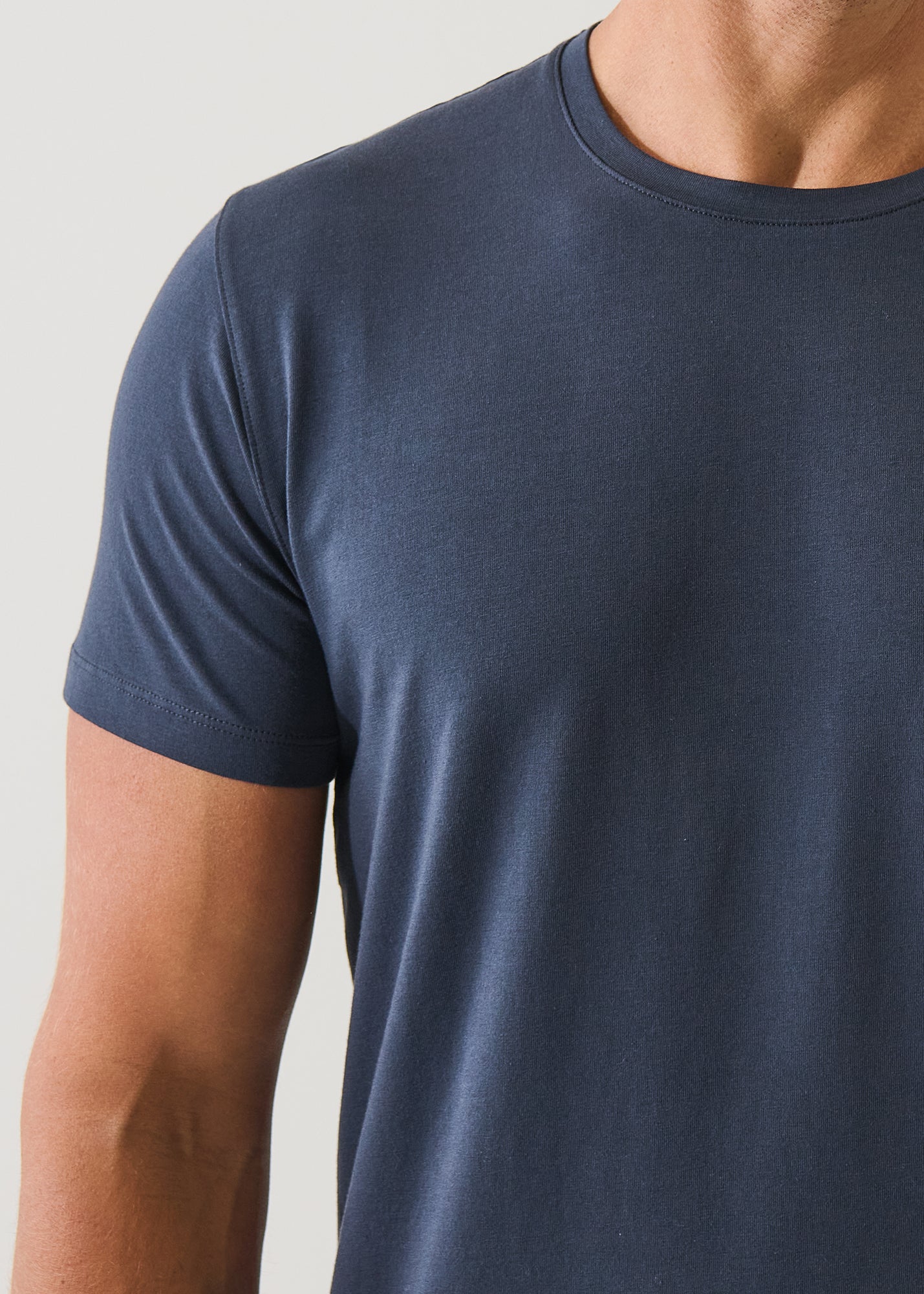 Iconic T-Shirt - Seasonal Colours