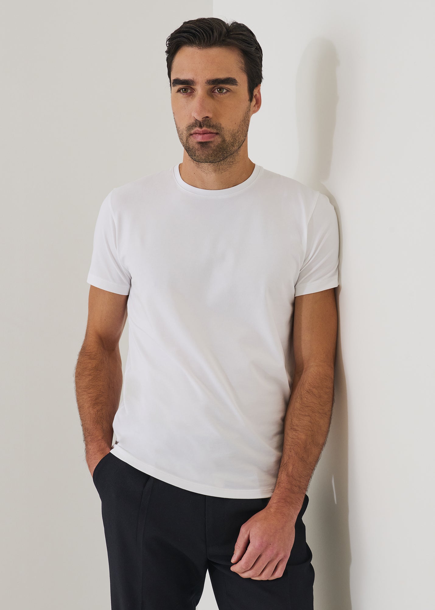 Iconic T-Shirt - Core Colours