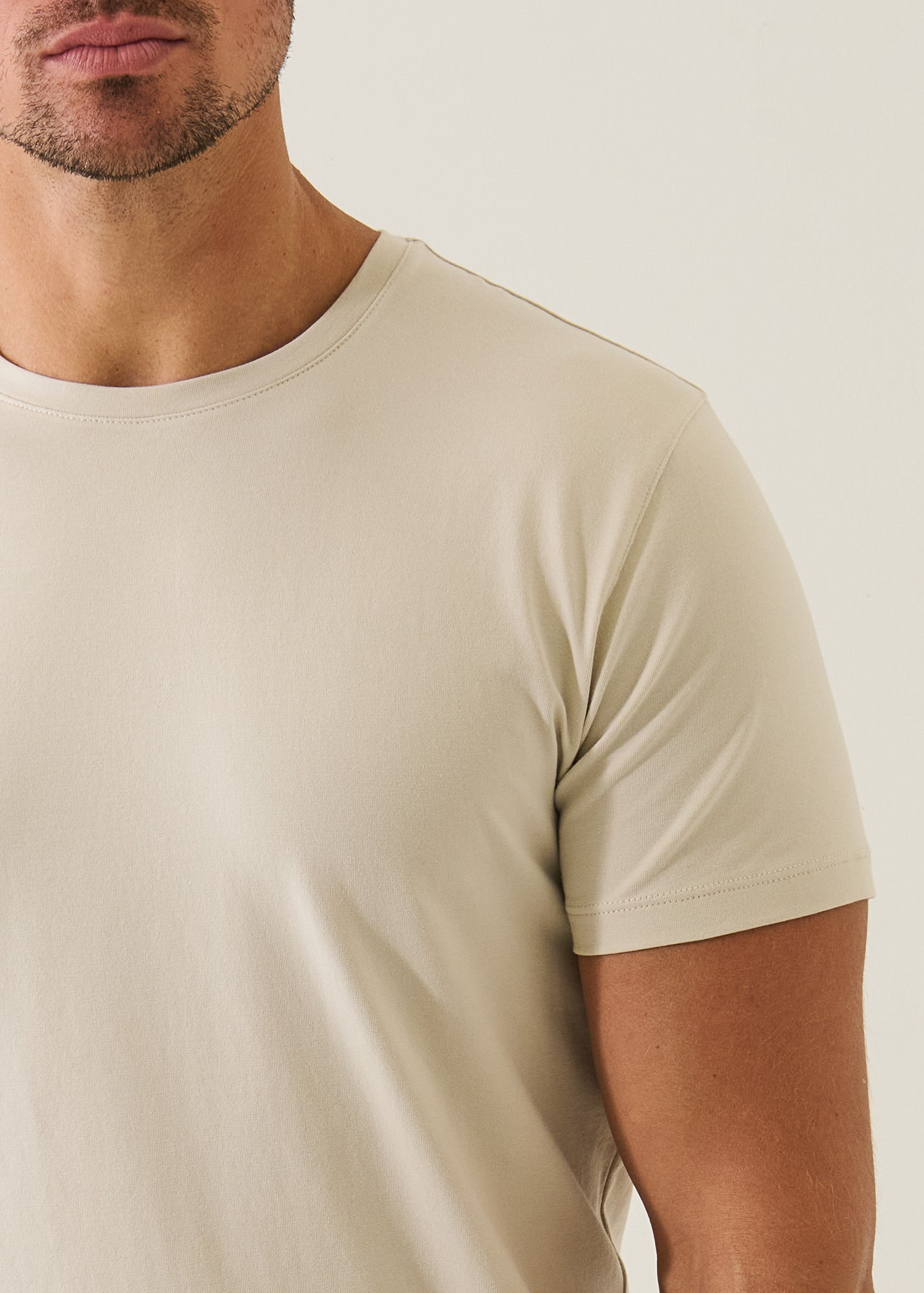 Iconic T-Shirt - Seasonal Colours