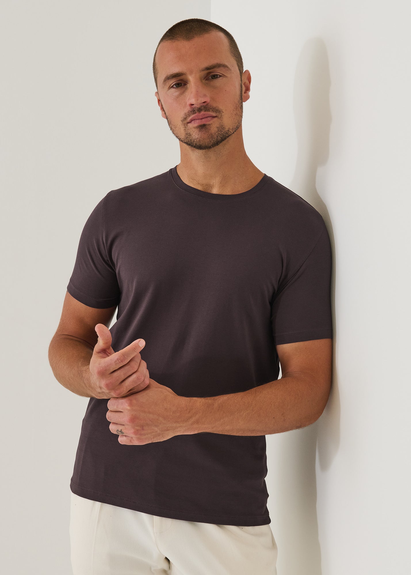 Iconic T-Shirt - Seasonal Colours